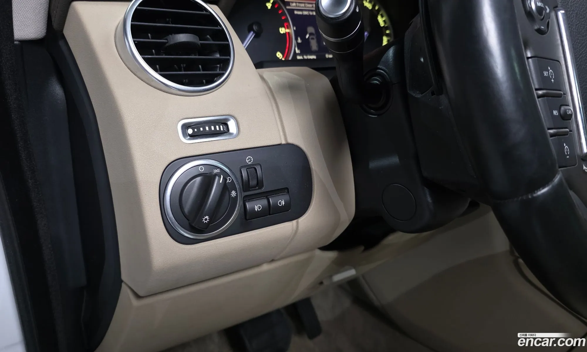 Land Rover Discovery 4 2016 — 16
