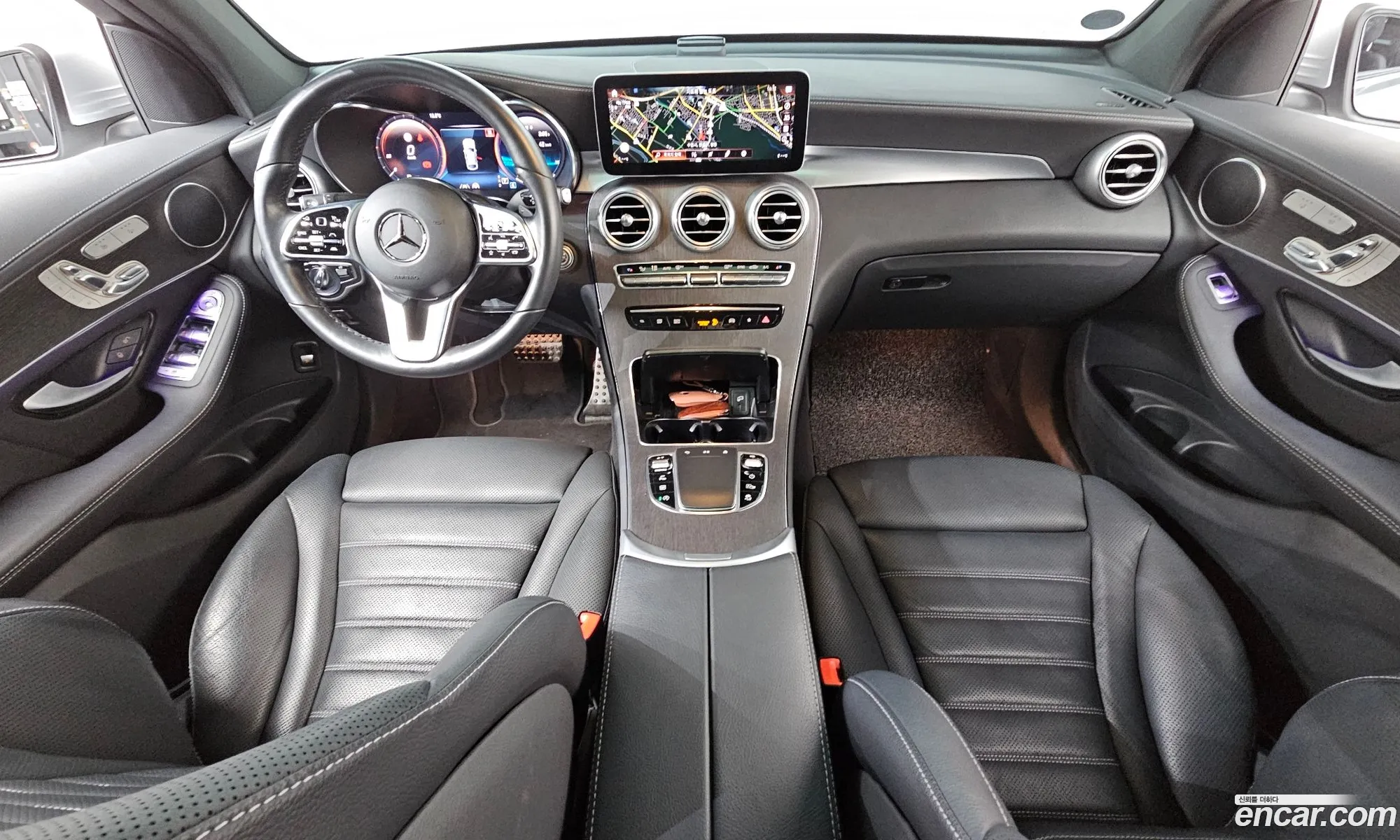 Mercedes-Benz GLC-Class X253 2023 — 19