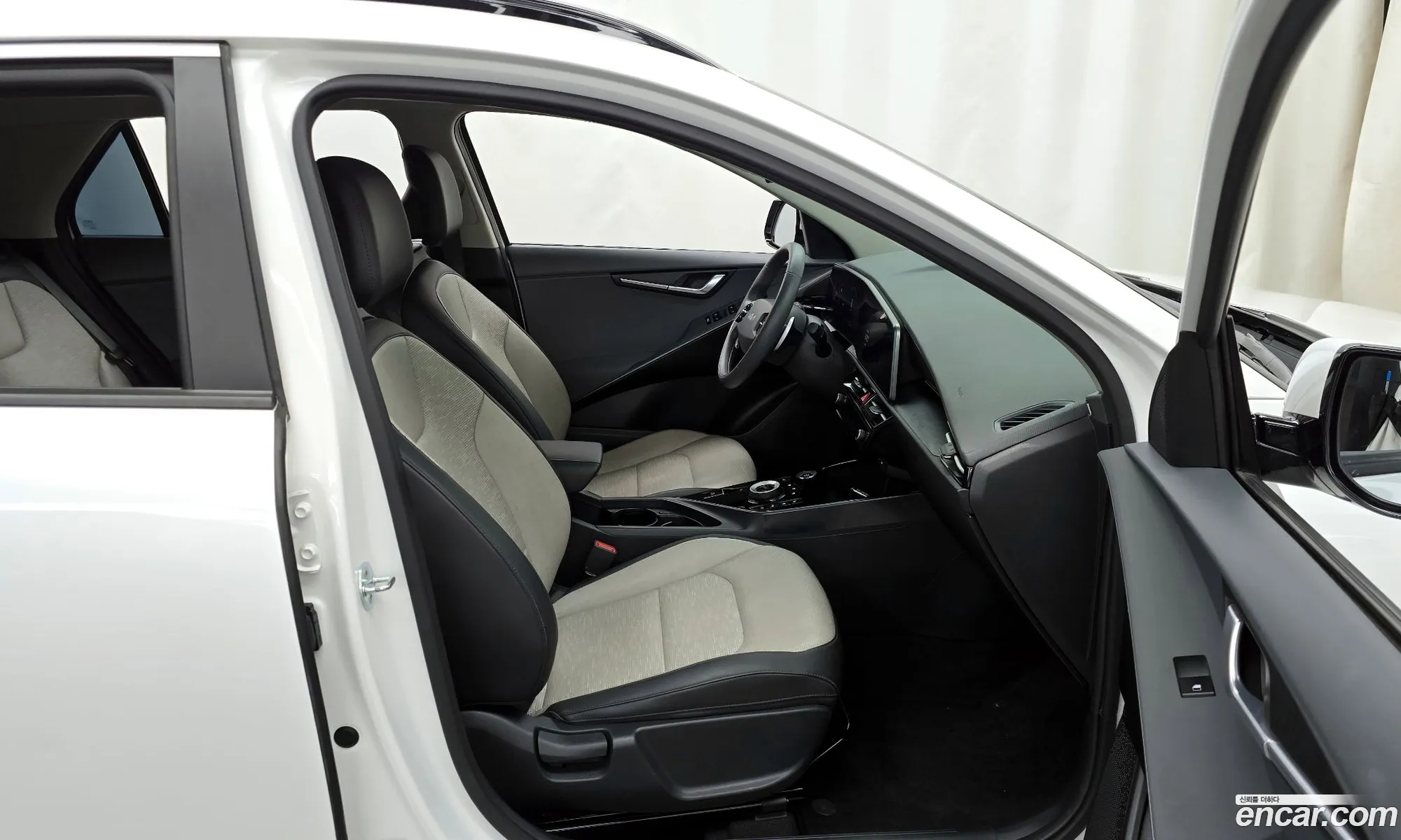 Kia Niro 2022 — 16