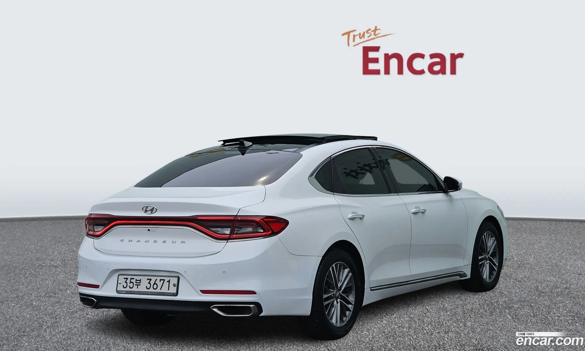 Hyundai Grandeur IG 2018 — 13