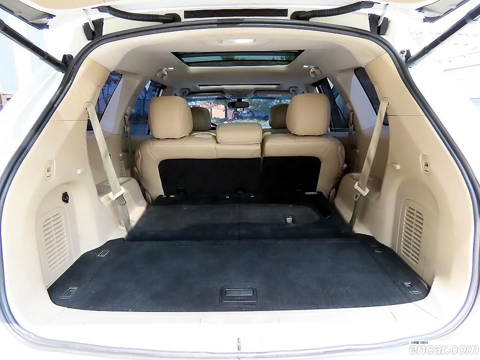 Nissan Pathfinder 2016 — 17