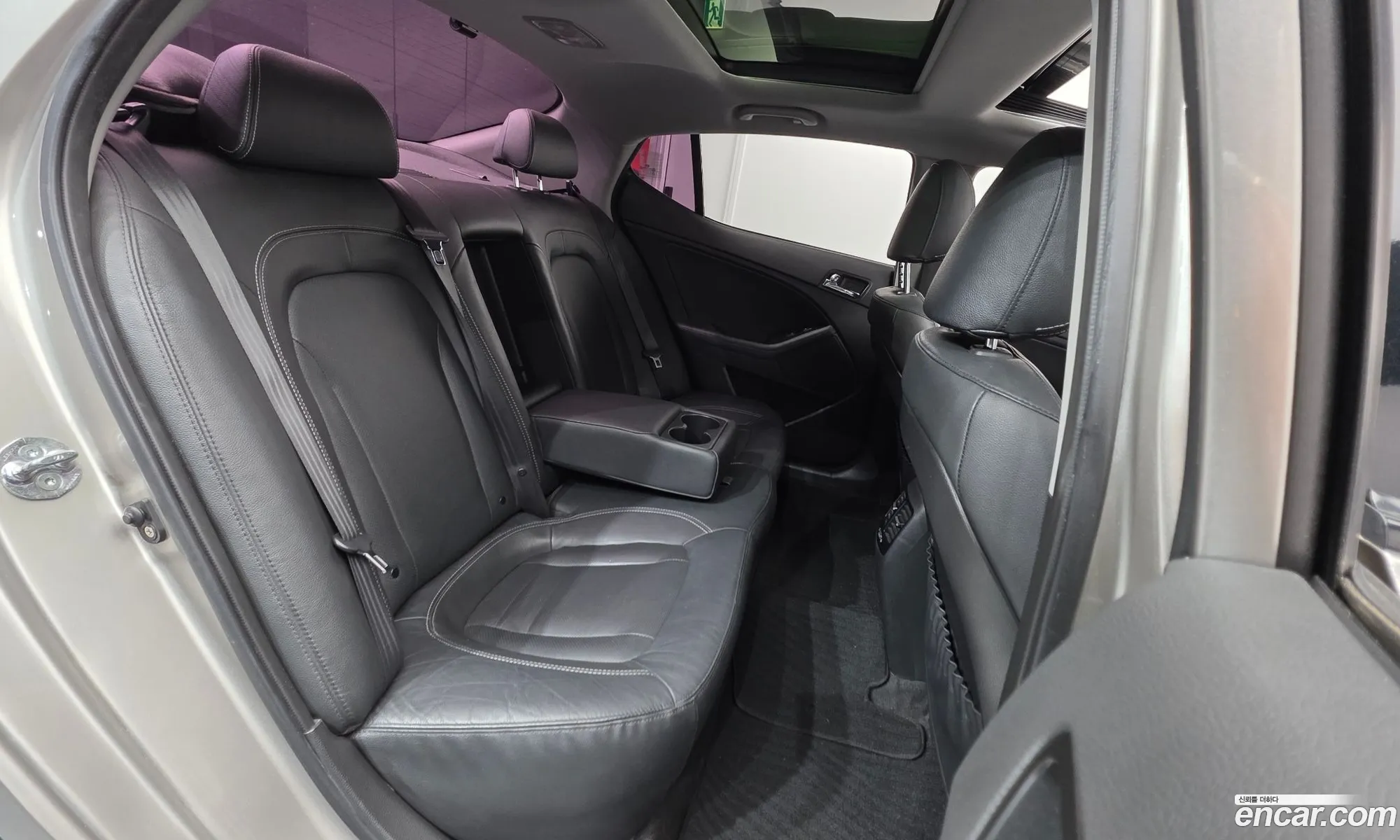 Kia K5 Hybrid 2013 — 11