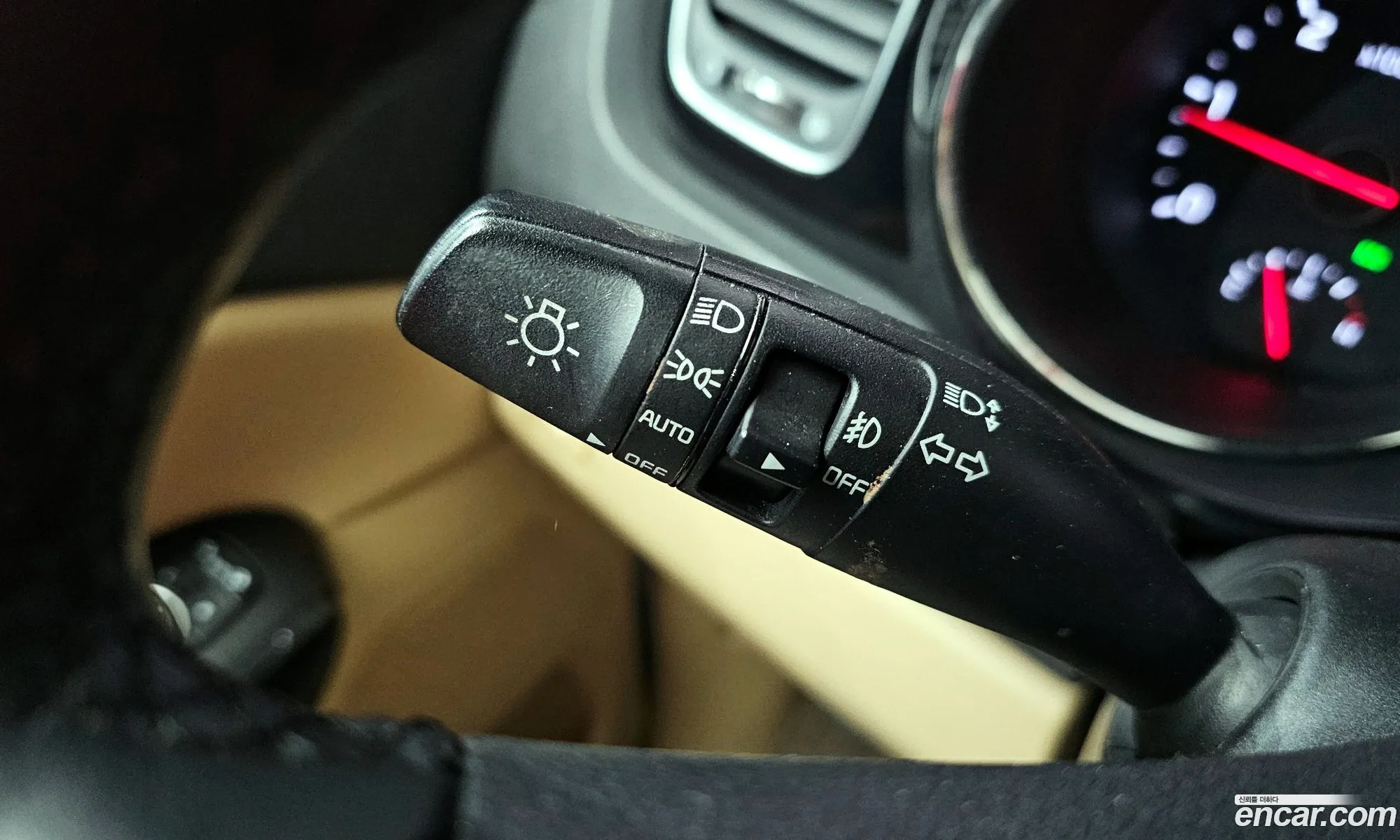 Kia Carnival 2015 — 10