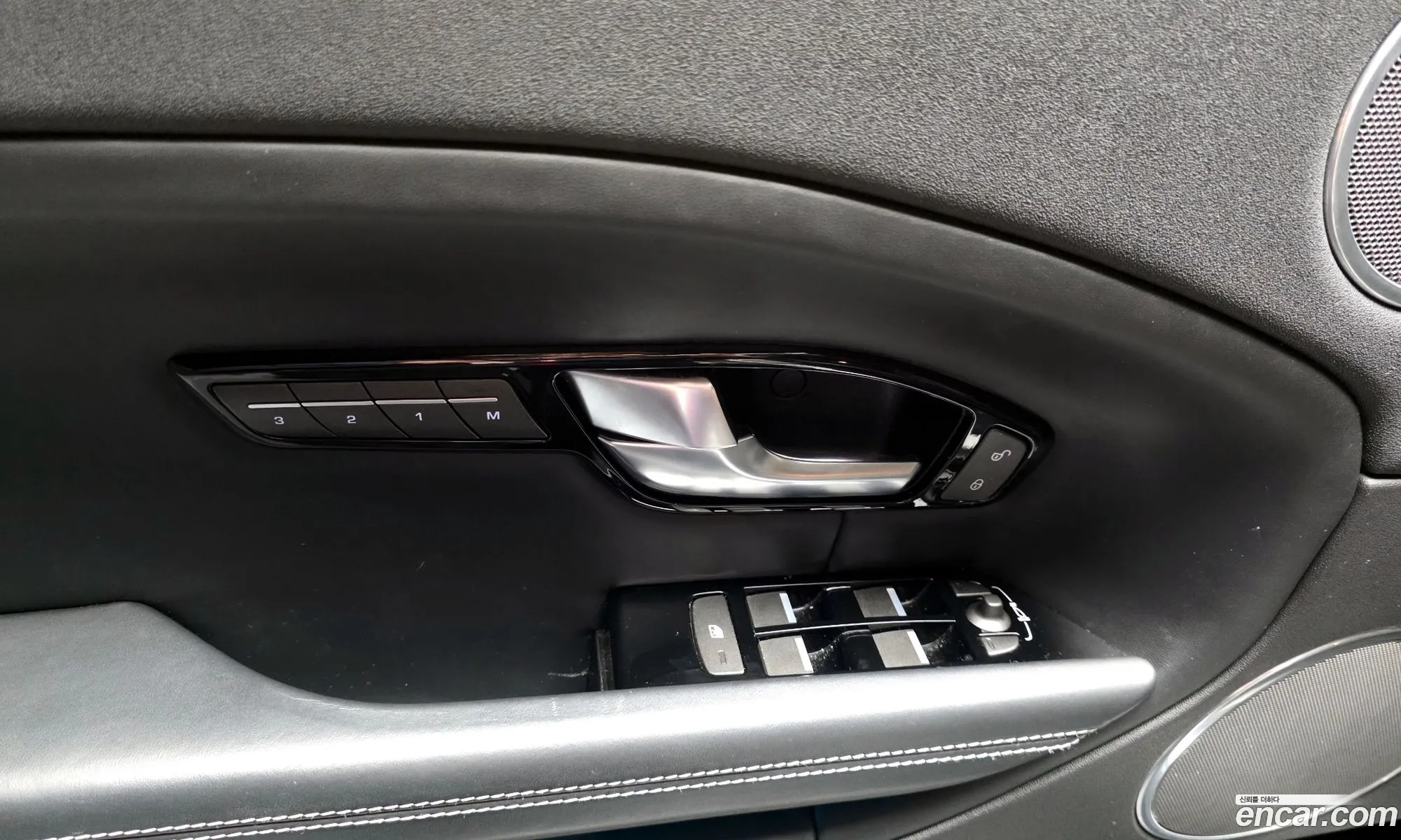 Land Rover Range Rover Evoque 2016 SALVA2BN6GH112829 — 4