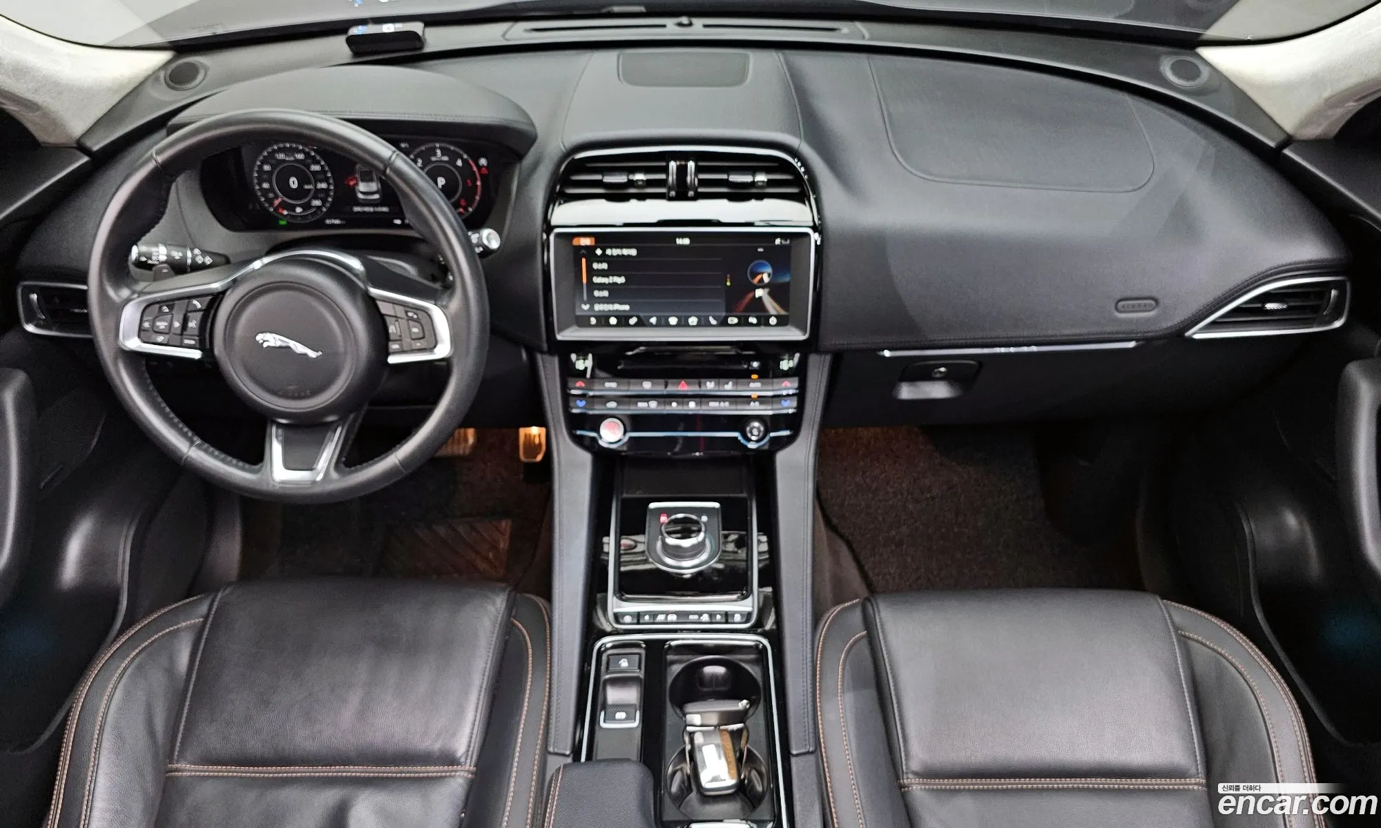 Jaguar F-Pace 2019 SADCA2BN7KA362052 — 3