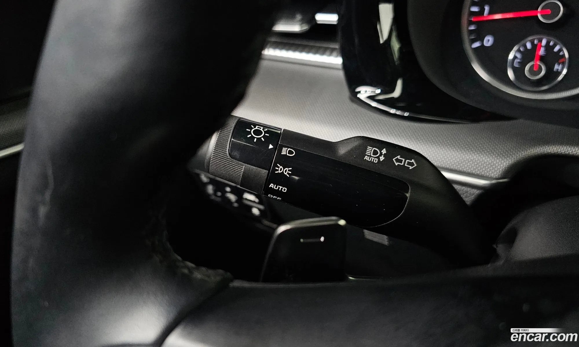 Kia K5 2019 — 18