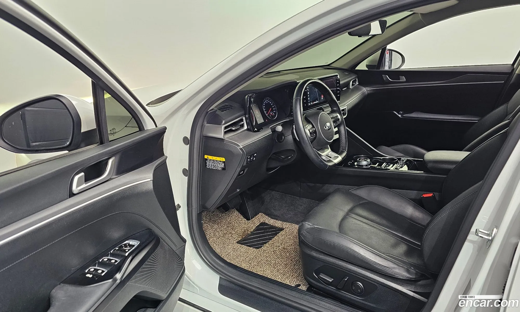 Kia K5 2019 — 5