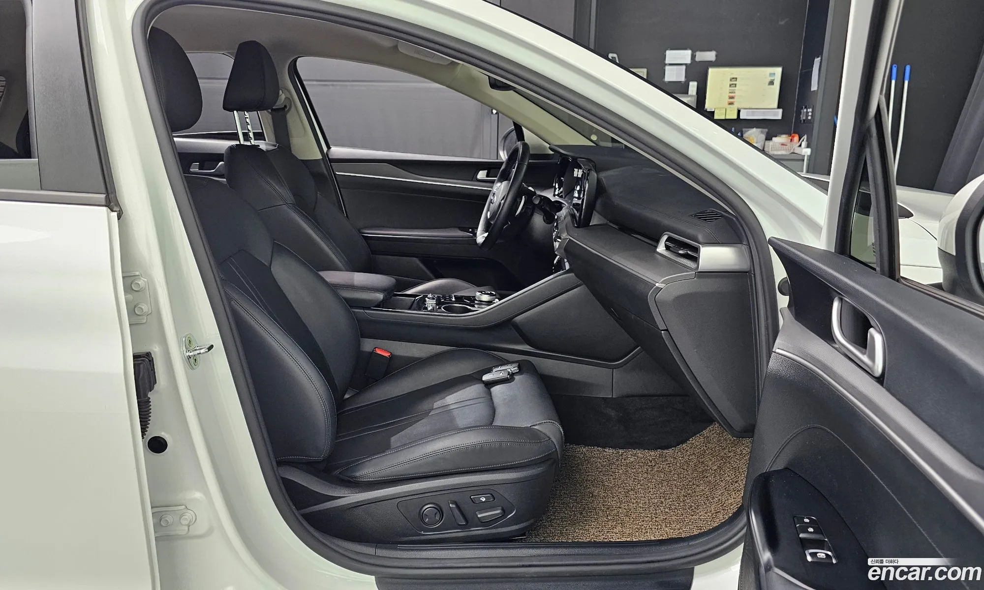 Kia K5 2019 — 11