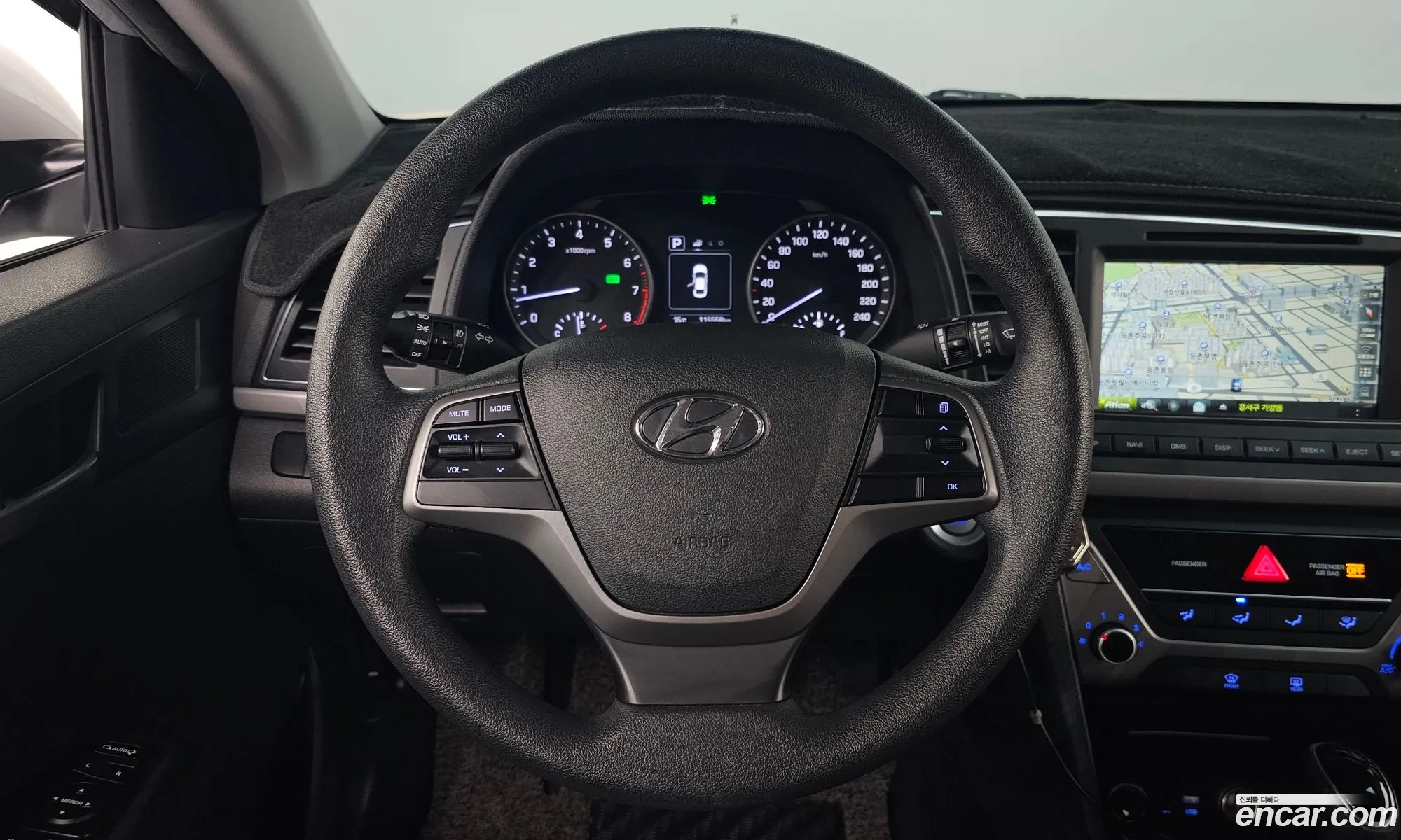 Hyundai Elantra AD 2016 — 18
