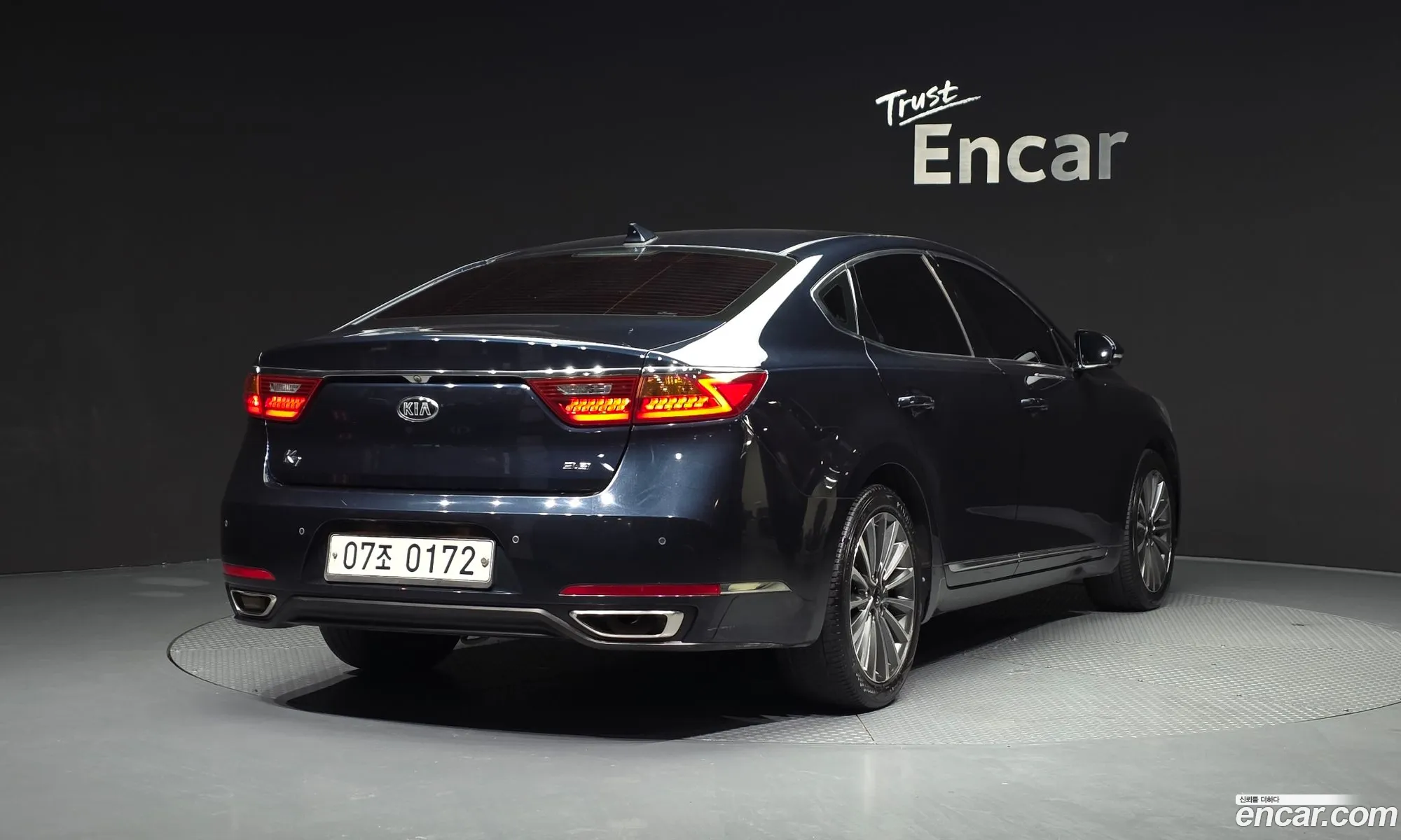 Kia K7 2016 — 17