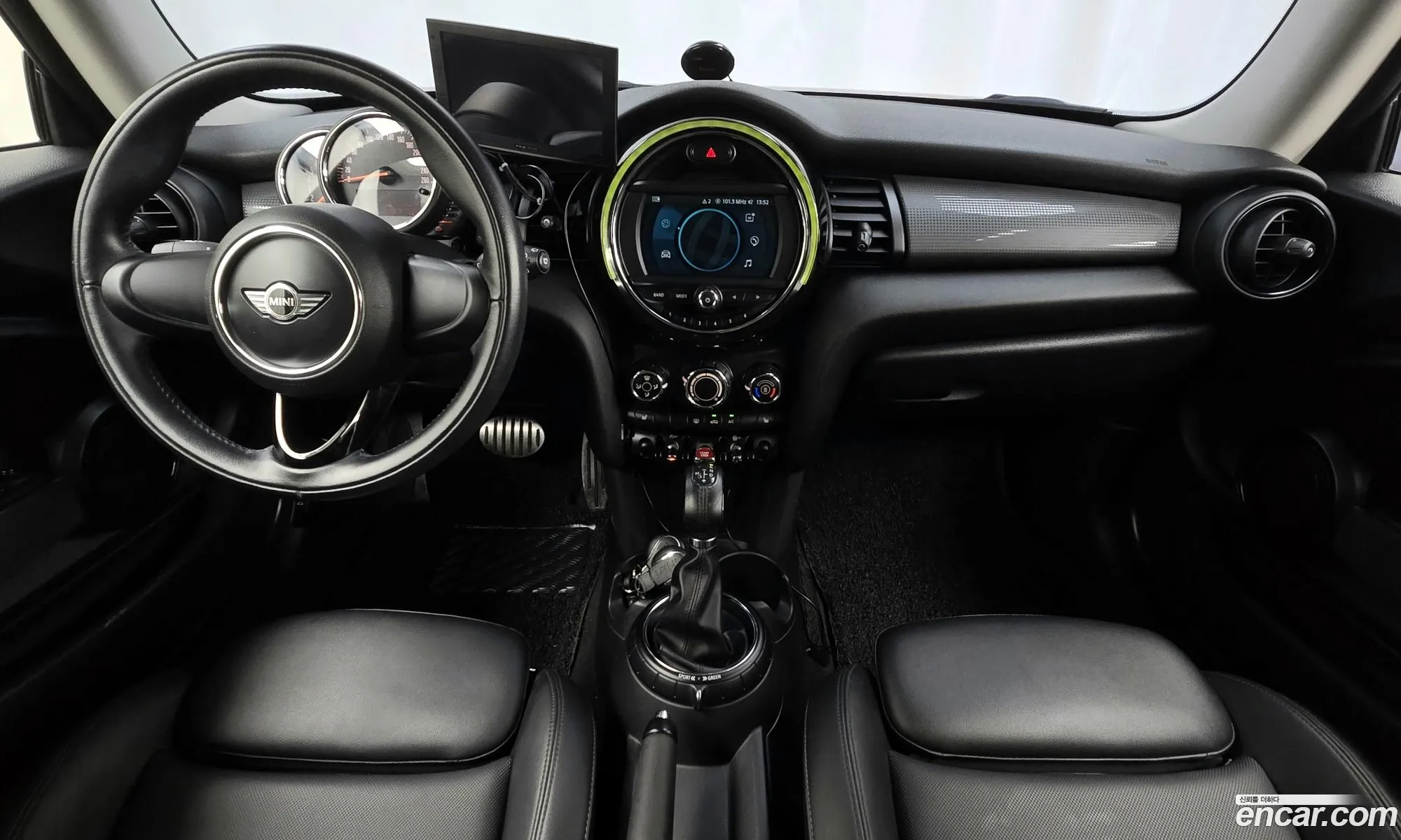Mini Cooper 2016 WMWXP5100G3A98459 — 8
