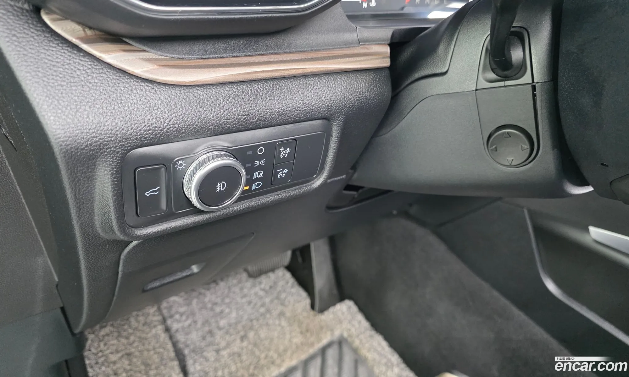 Ford Explorer 6th Gen 2021 1FMSK8FH8MGA35599 — 18