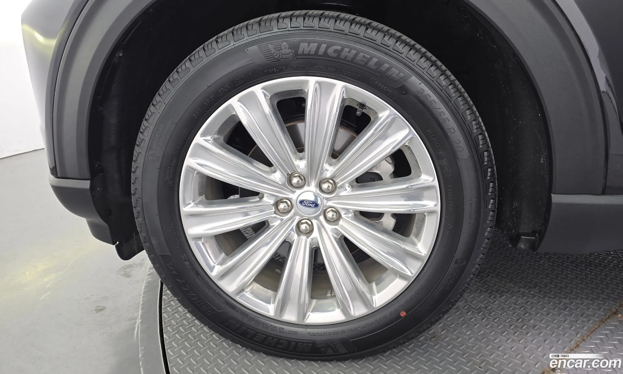 Ford Explorer 6th Gen 2021 1FMSK8FH8MGA35599 — 5