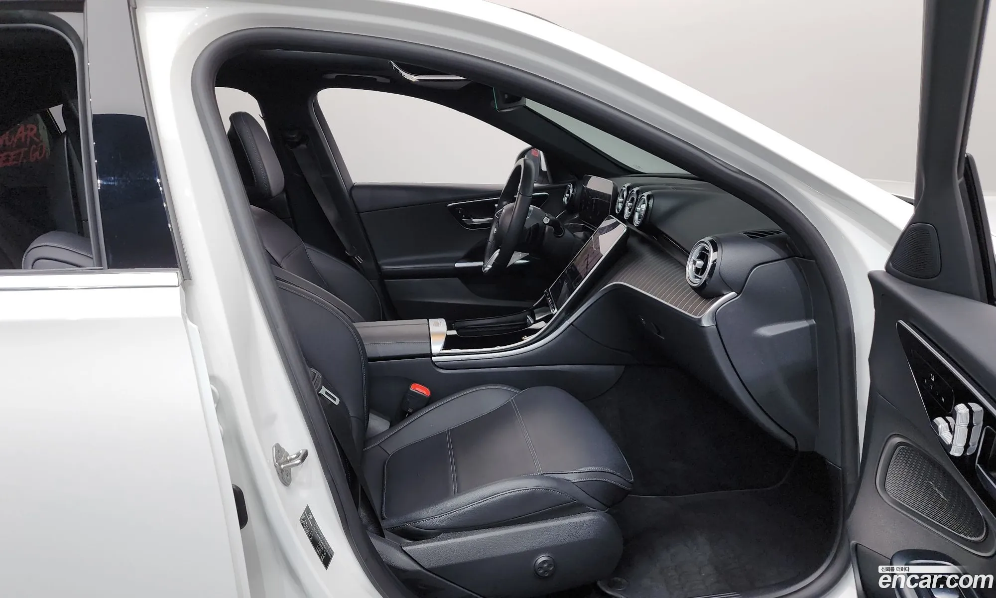 Mercedes-Benz C-Class W206 2023 — 18