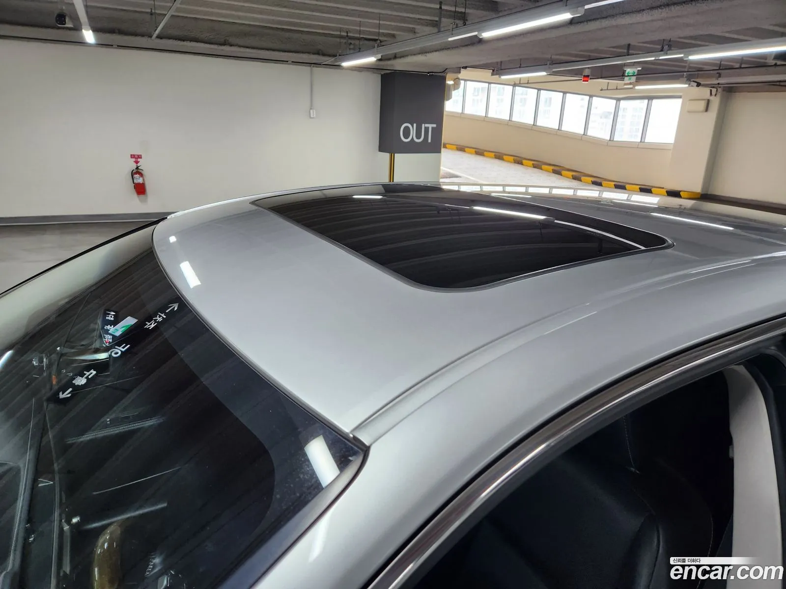 Lexus ES300h 2014 — 20