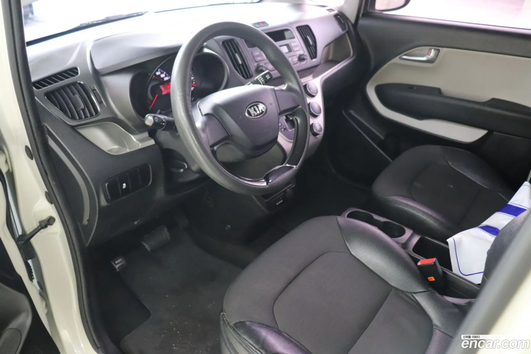 Kia Ray 2015 — 11