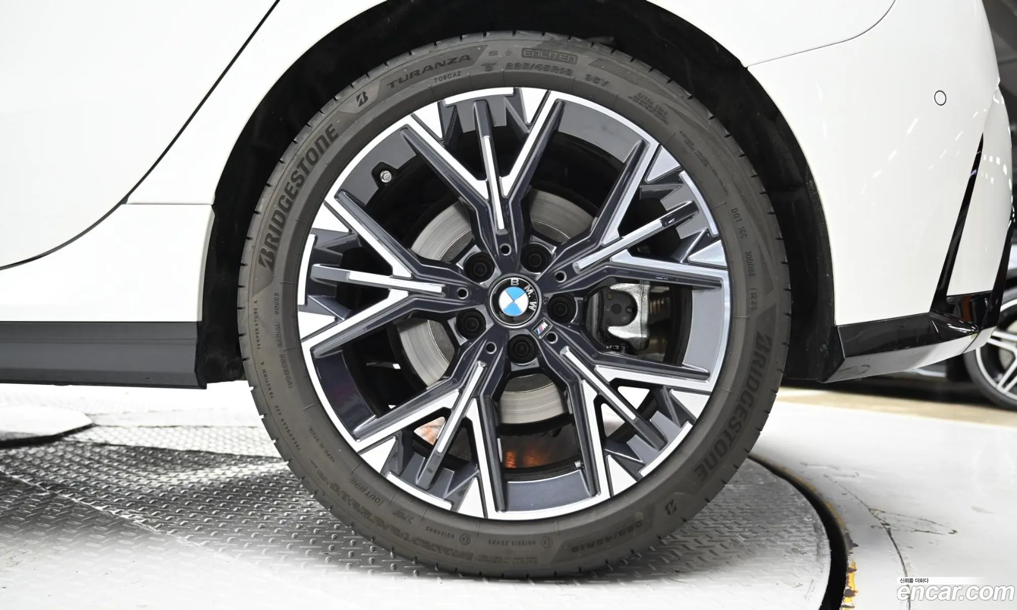 BMW 1 Series 2025 — 3