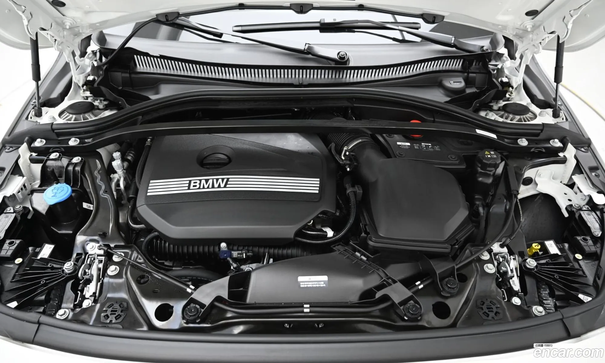 BMW 1 Series 2025 — 10