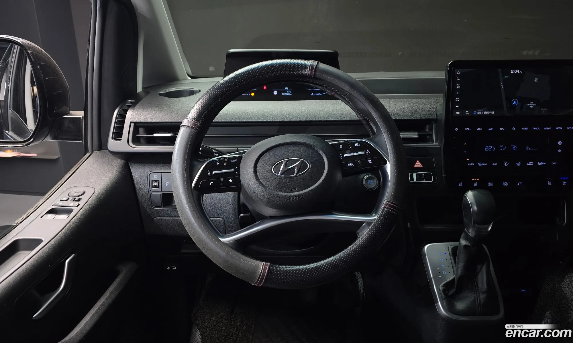 Hyundai Staria 2021 — 12