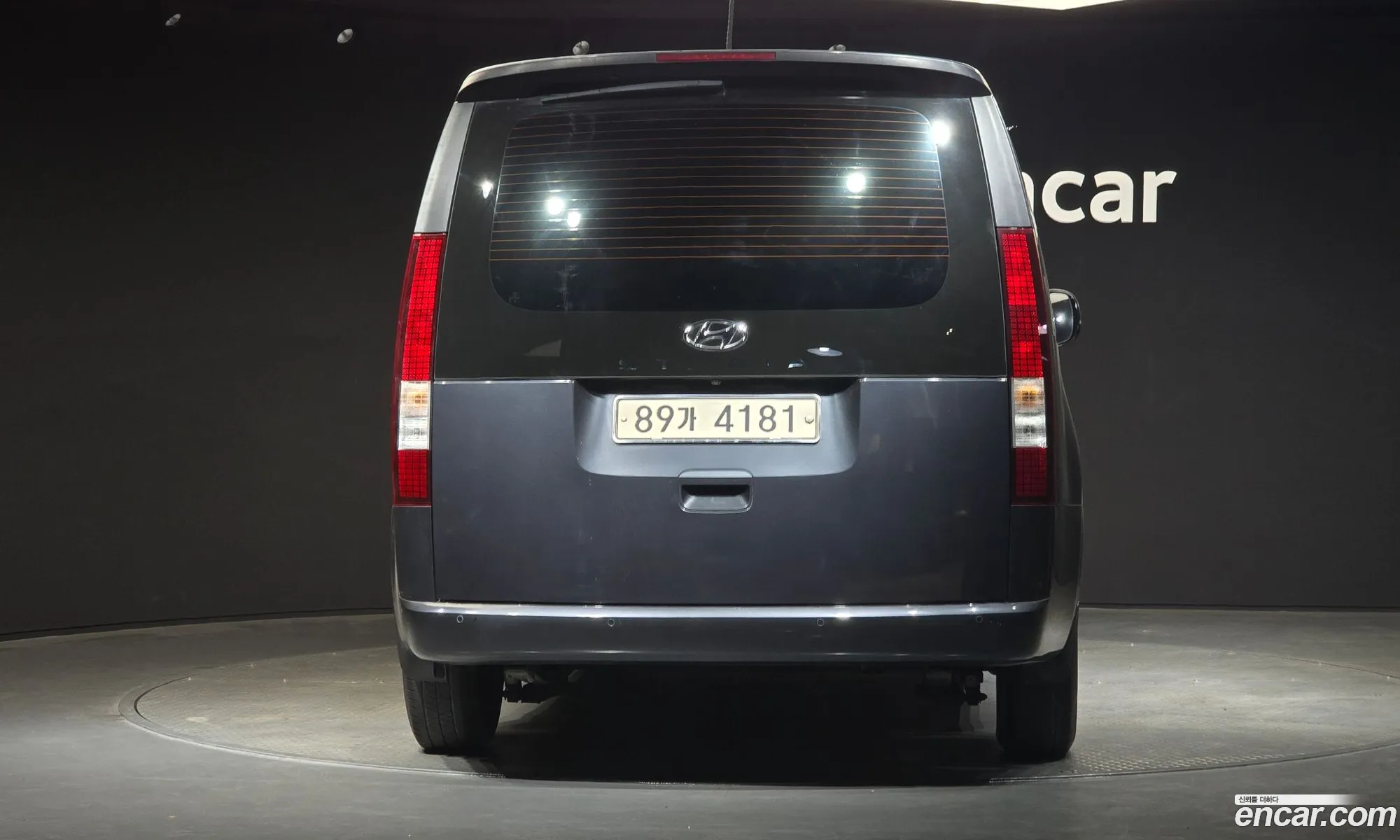 Hyundai Staria 2021 — 17