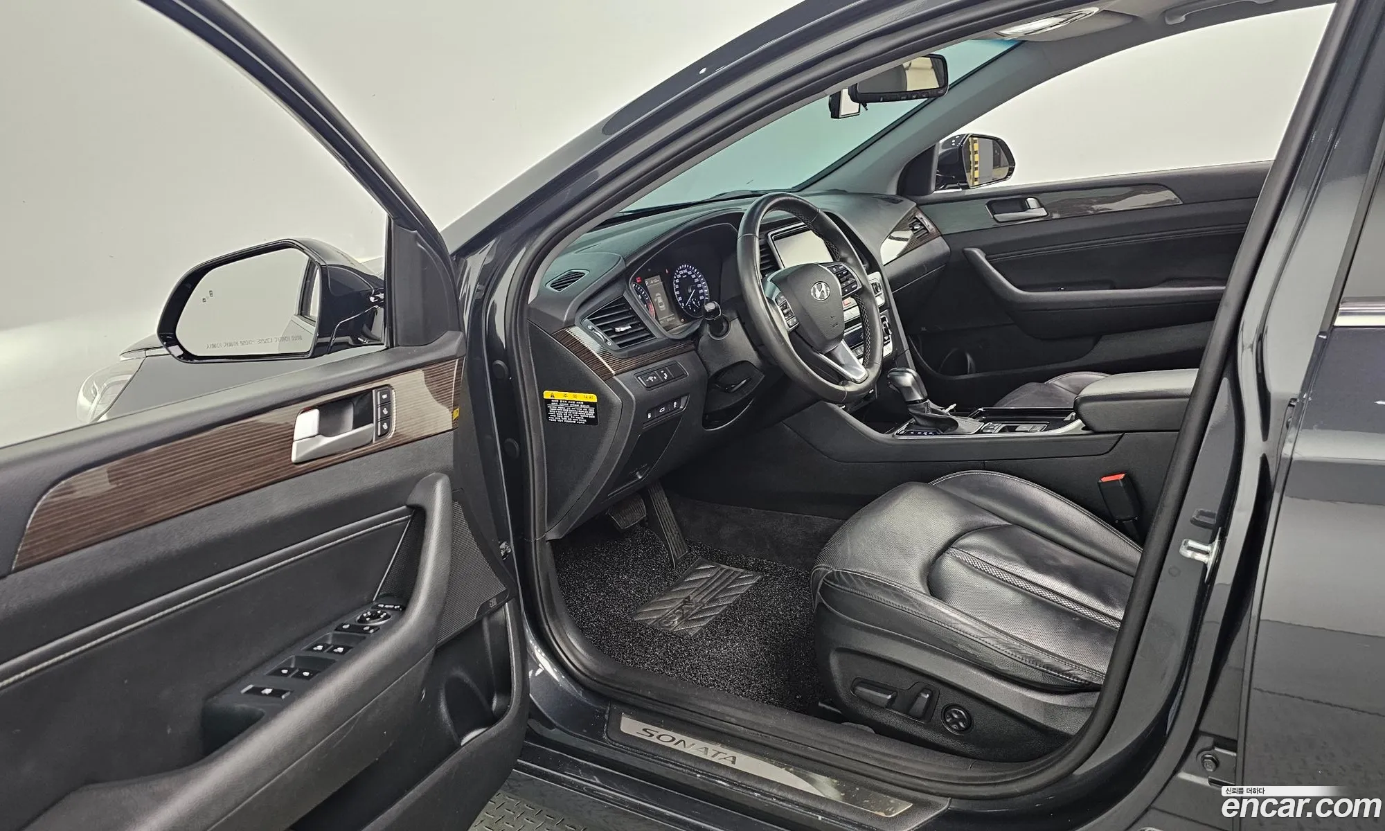 Hyundai Sonata New Rise 2017 — 3