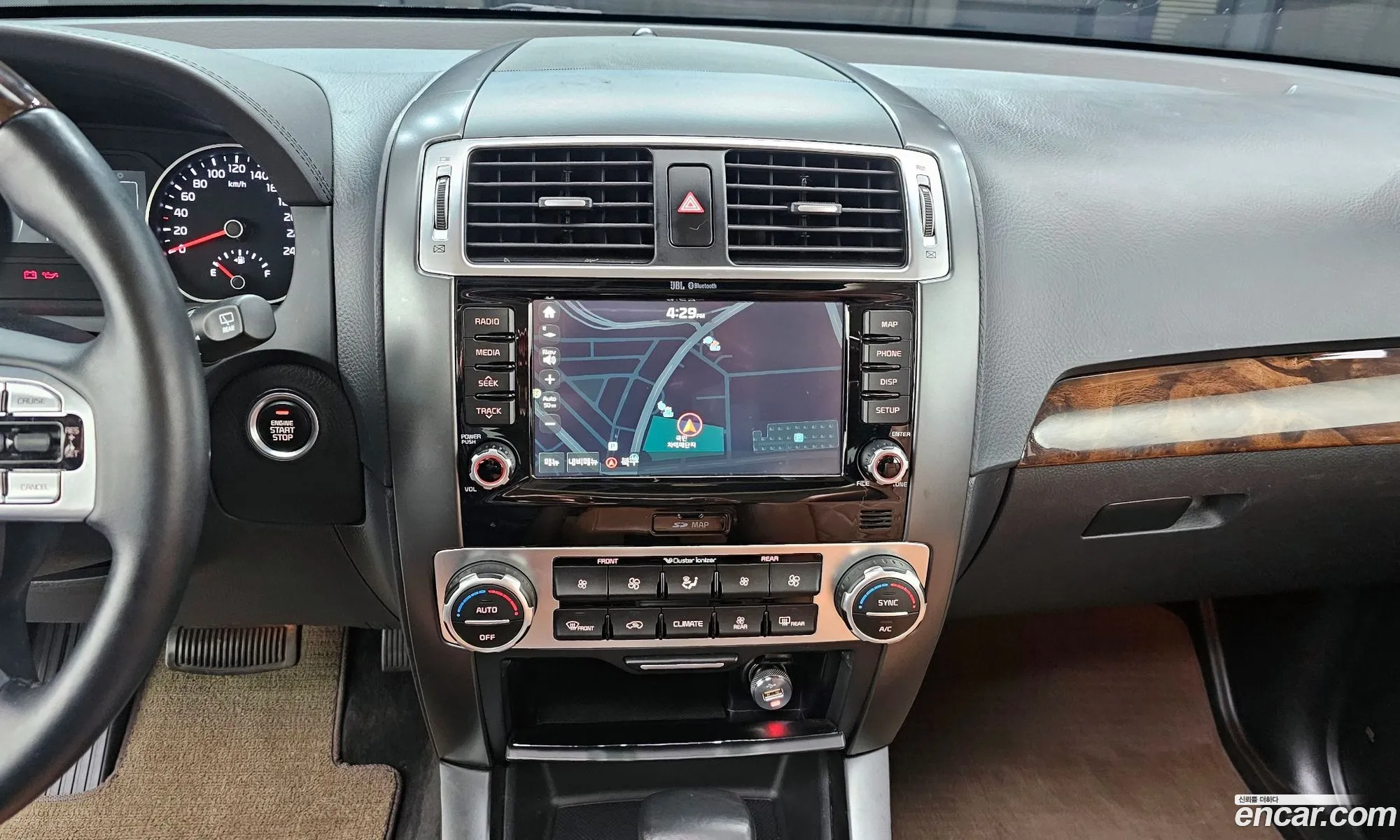 Kia Mohave 2017 — 17