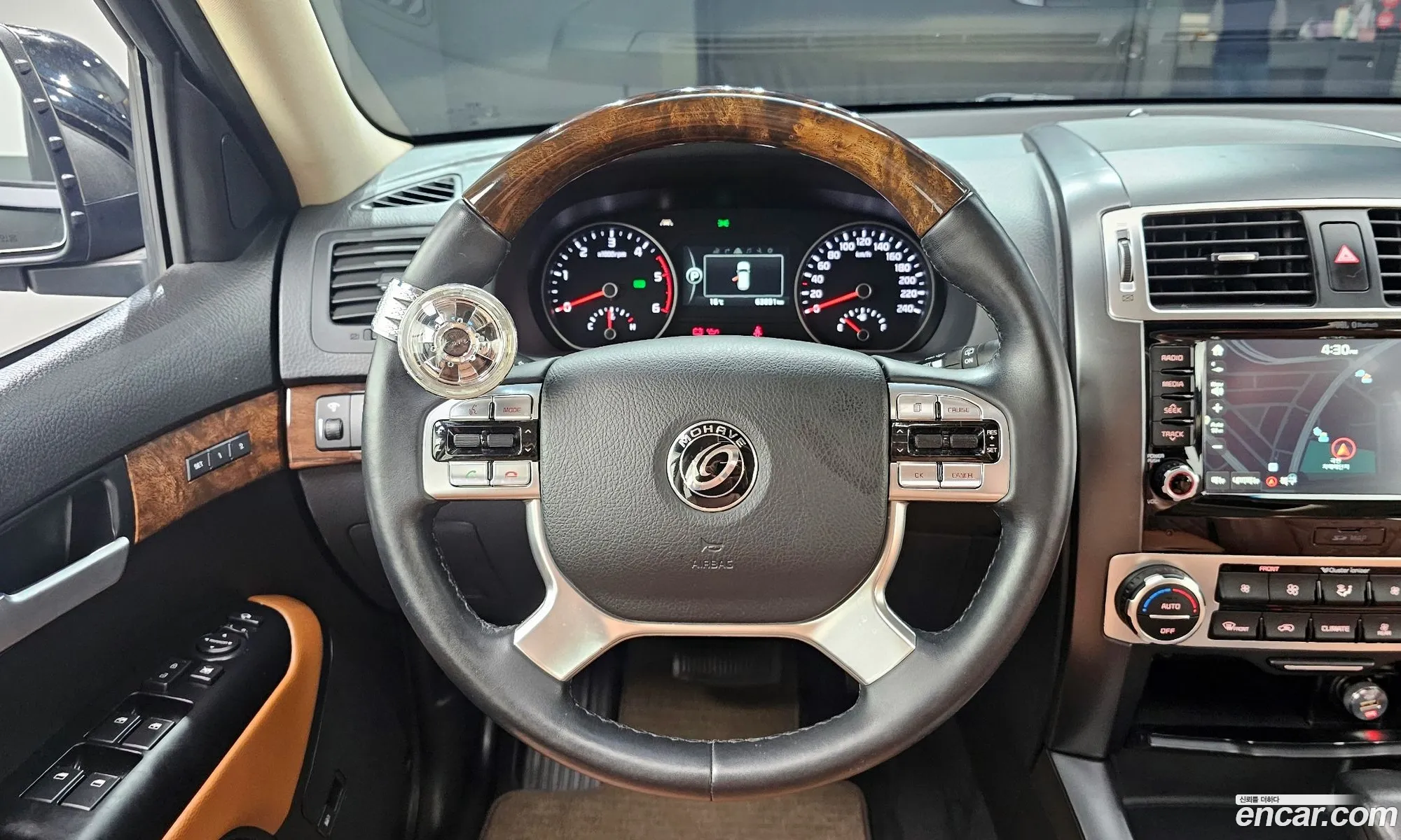 Kia Mohave 2017 — 3