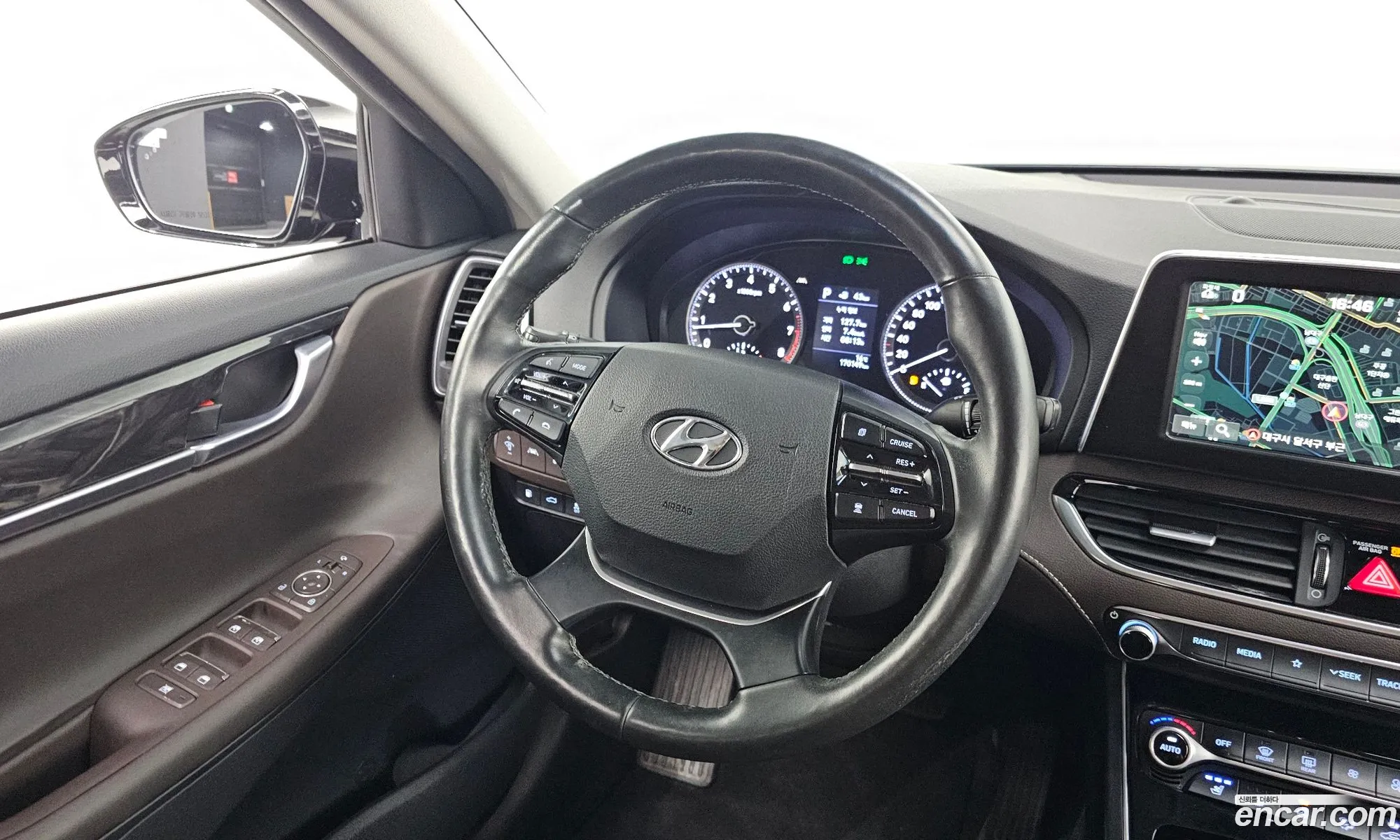 Hyundai Grandeur IG 2019 — 18