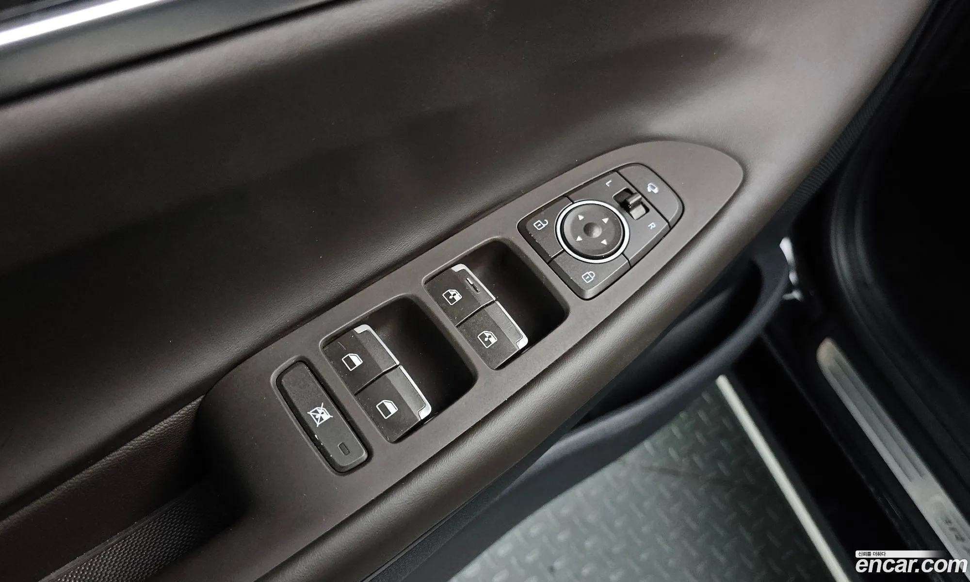 Hyundai Grandeur IG 2019 — 15