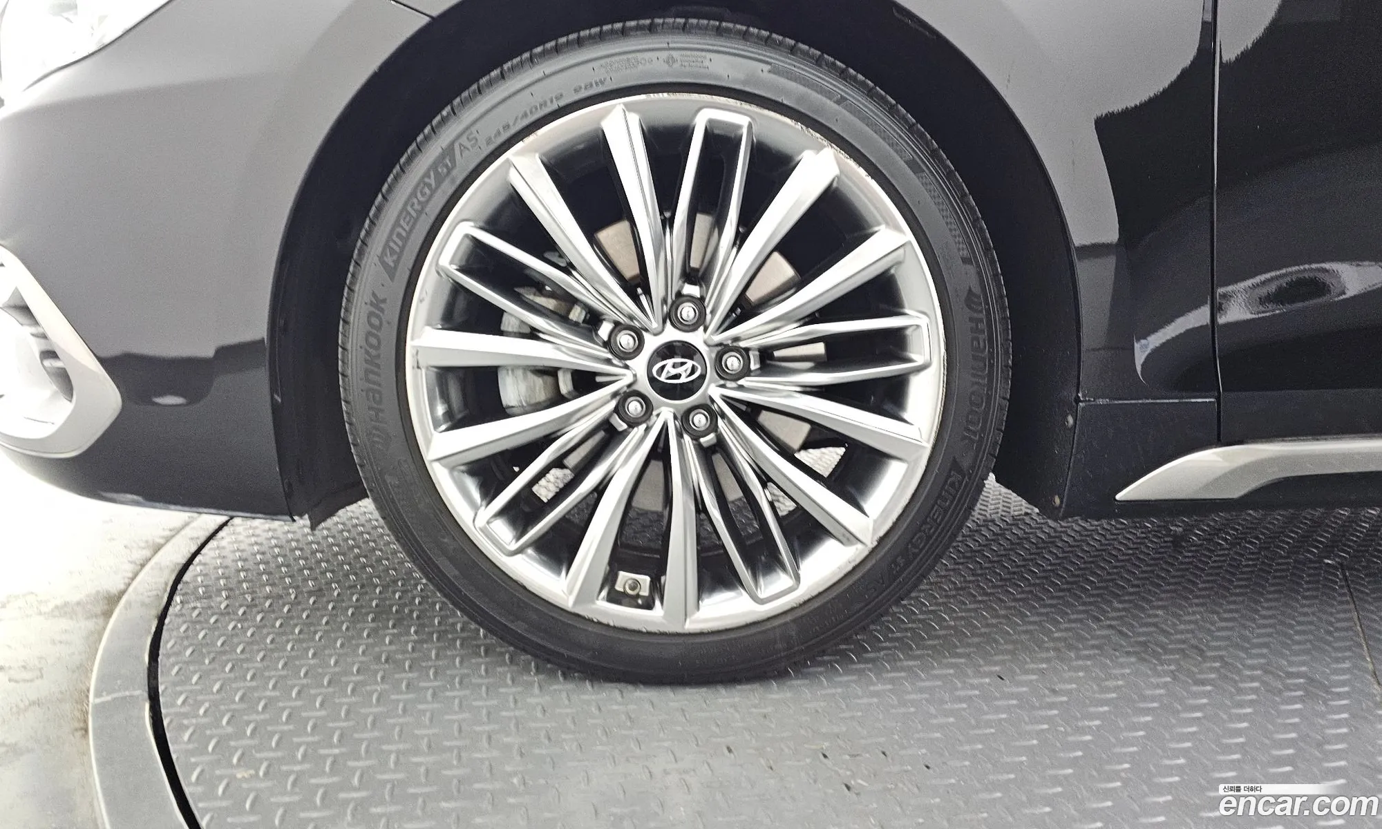 Hyundai Grandeur IG 2019 — 11