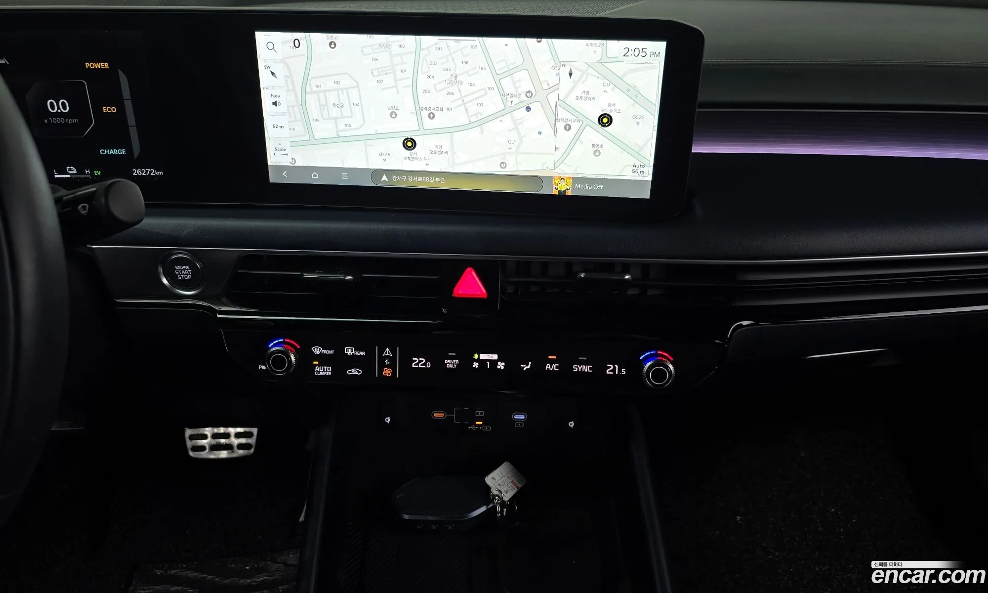 Kia K8 Hybrid 2024 — 18