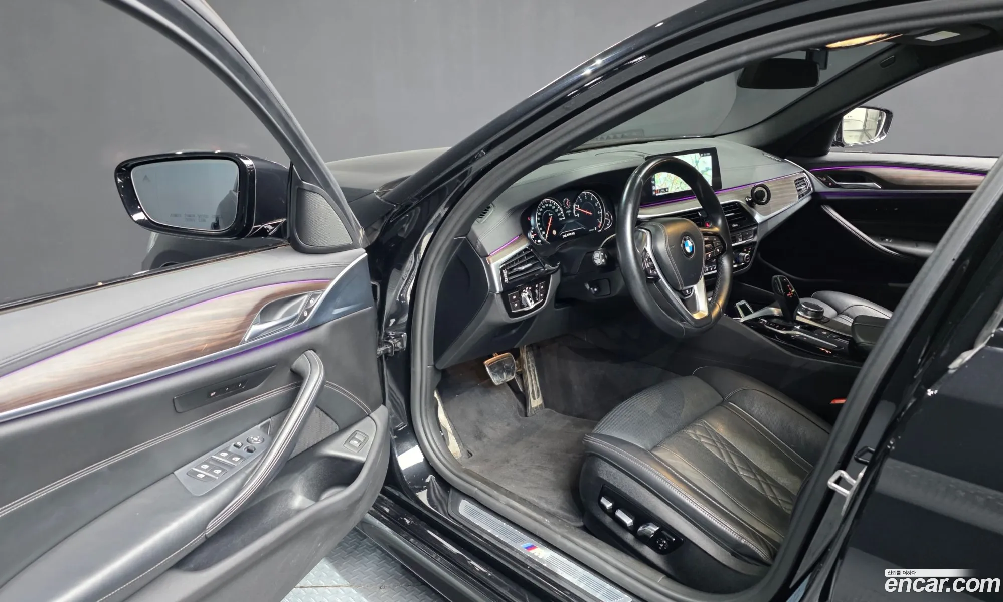 BMW 5 Series 2017 WBAJD310XHG476474 — 19