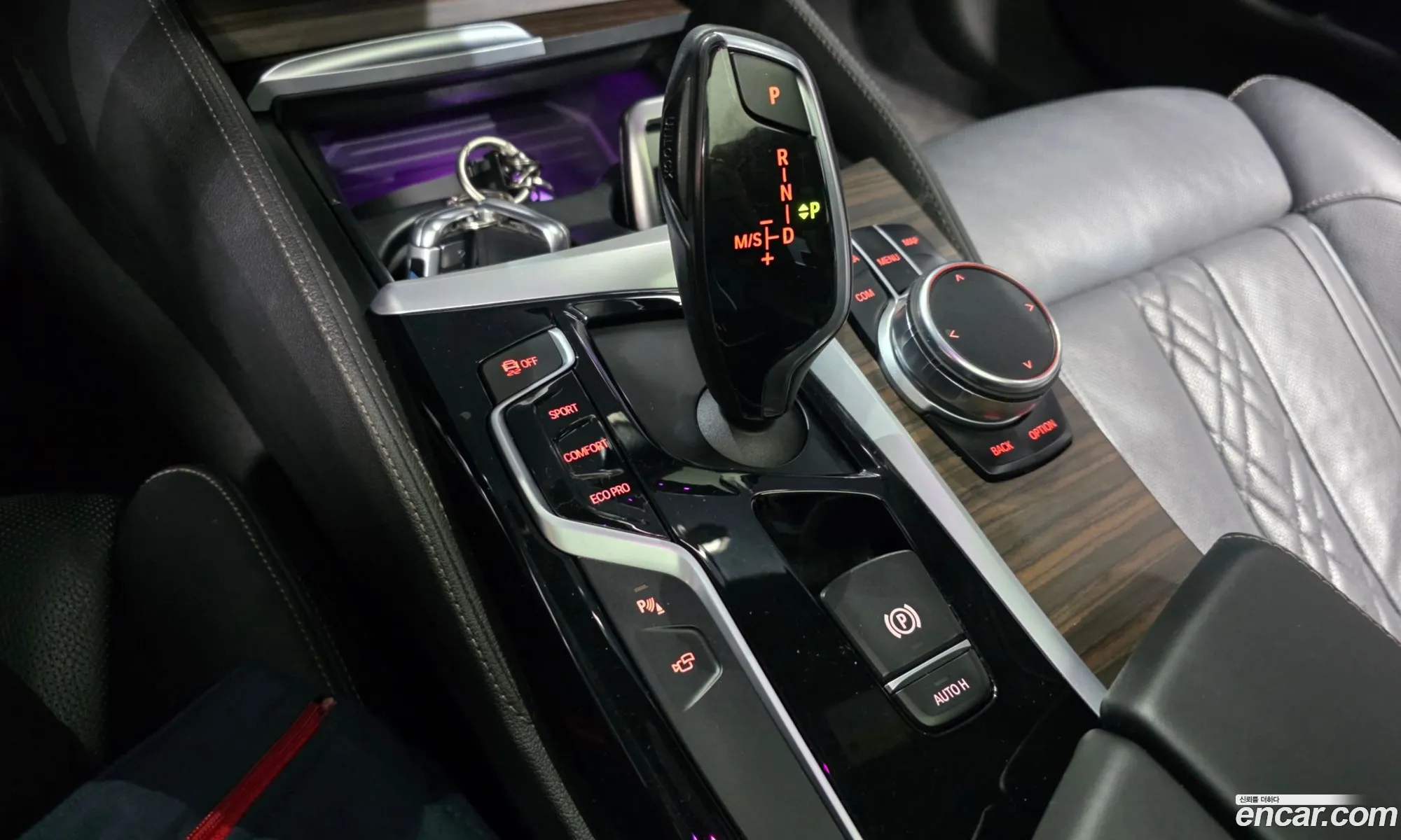 BMW 5 Series 2017 WBAJD310XHG476474 — 2