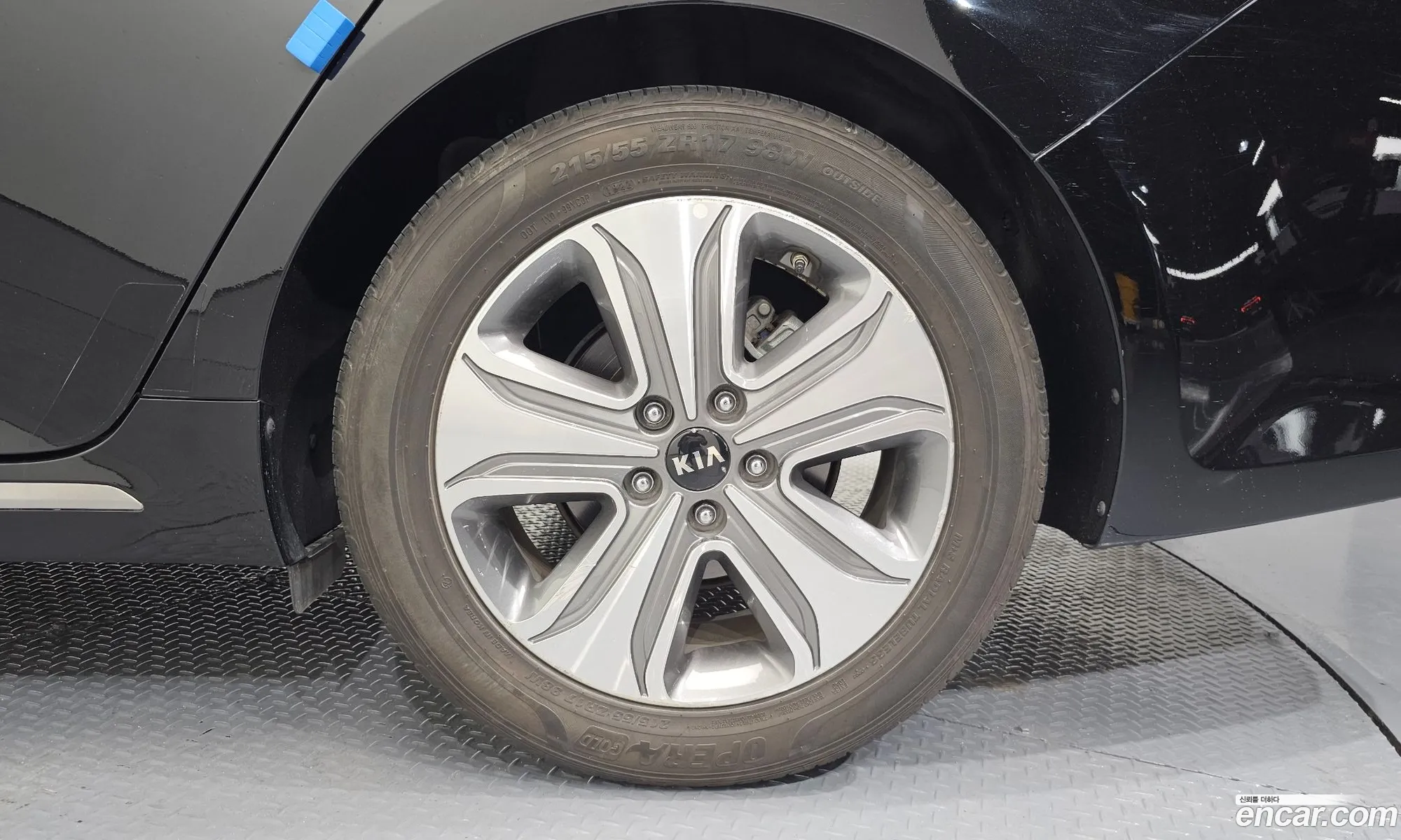 Kia K5 Hybrid 2016 — 3