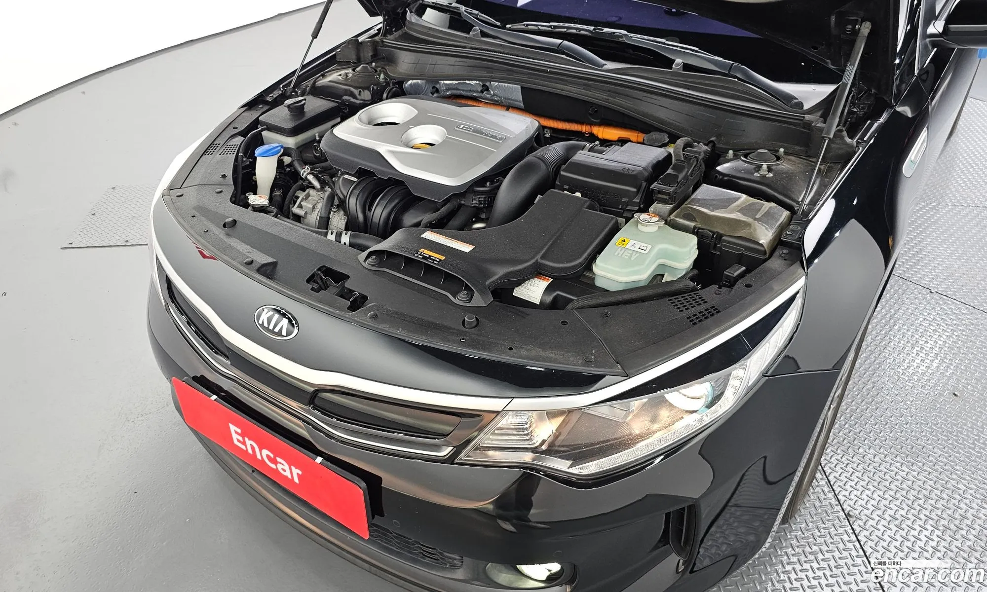 Kia K5 Hybrid 2016 — 6