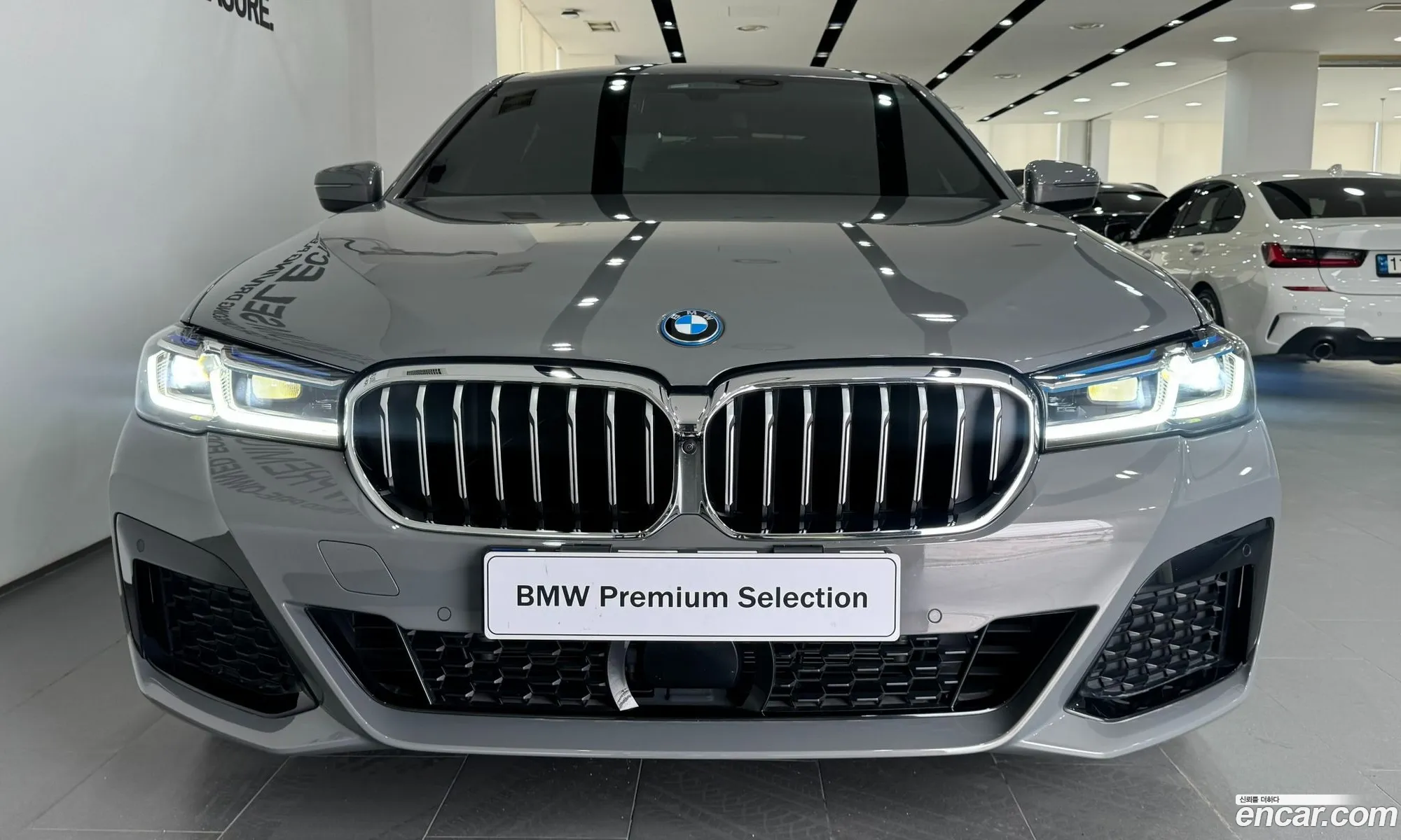 BMW 5 Series 2022 — 2