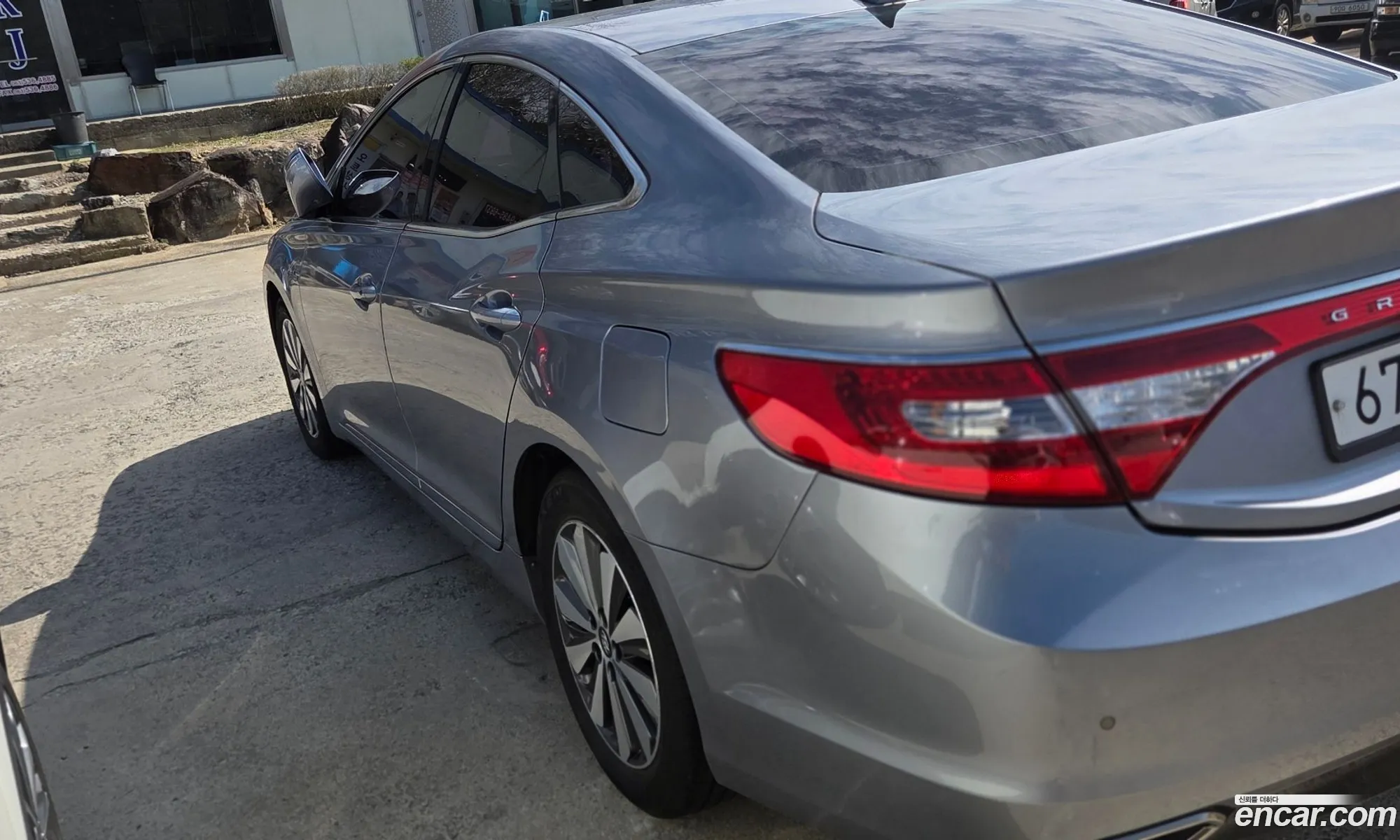 Hyundai Grandeur HG Hybrid 2015 — 3