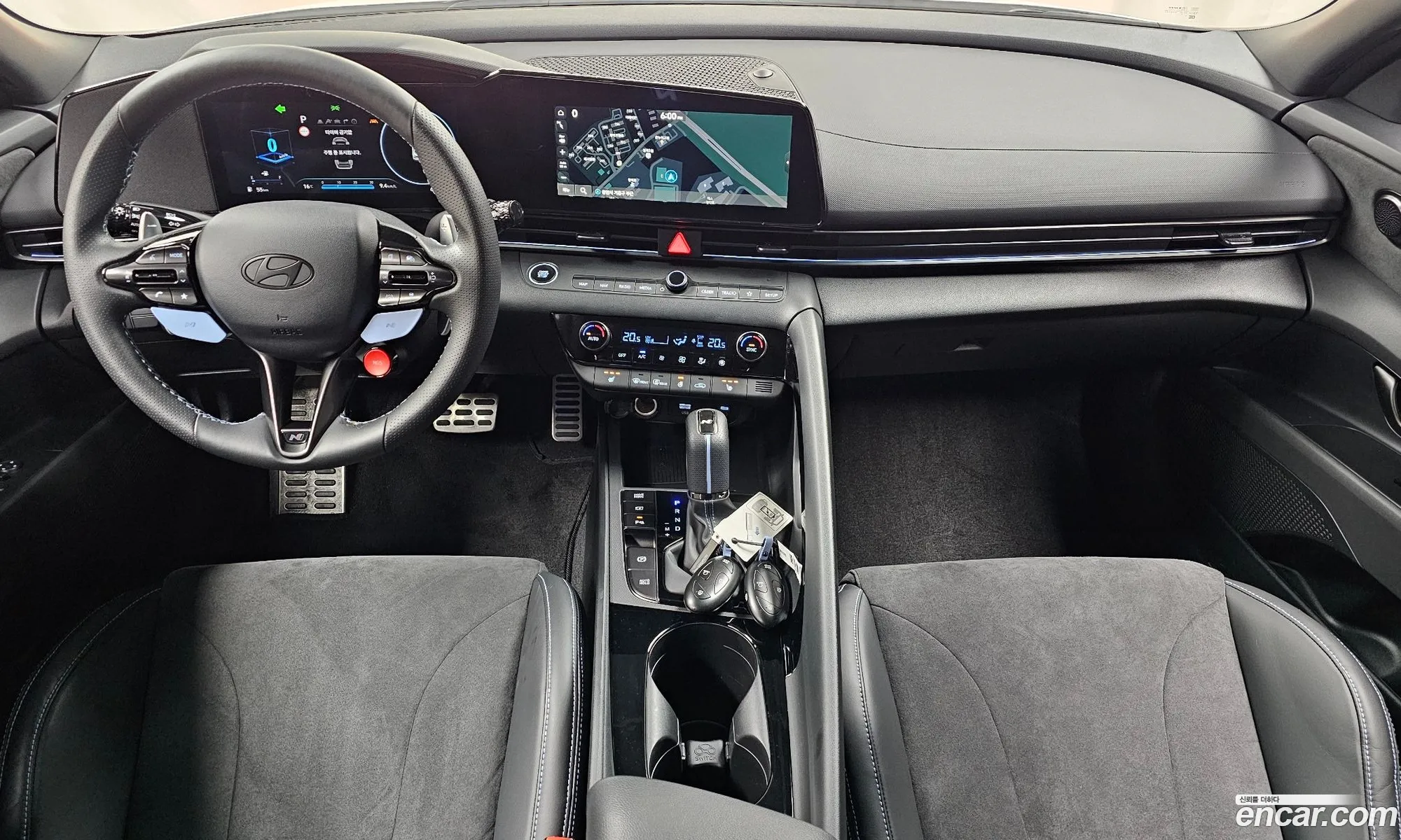 Hyundai Elantra 2025 — 20