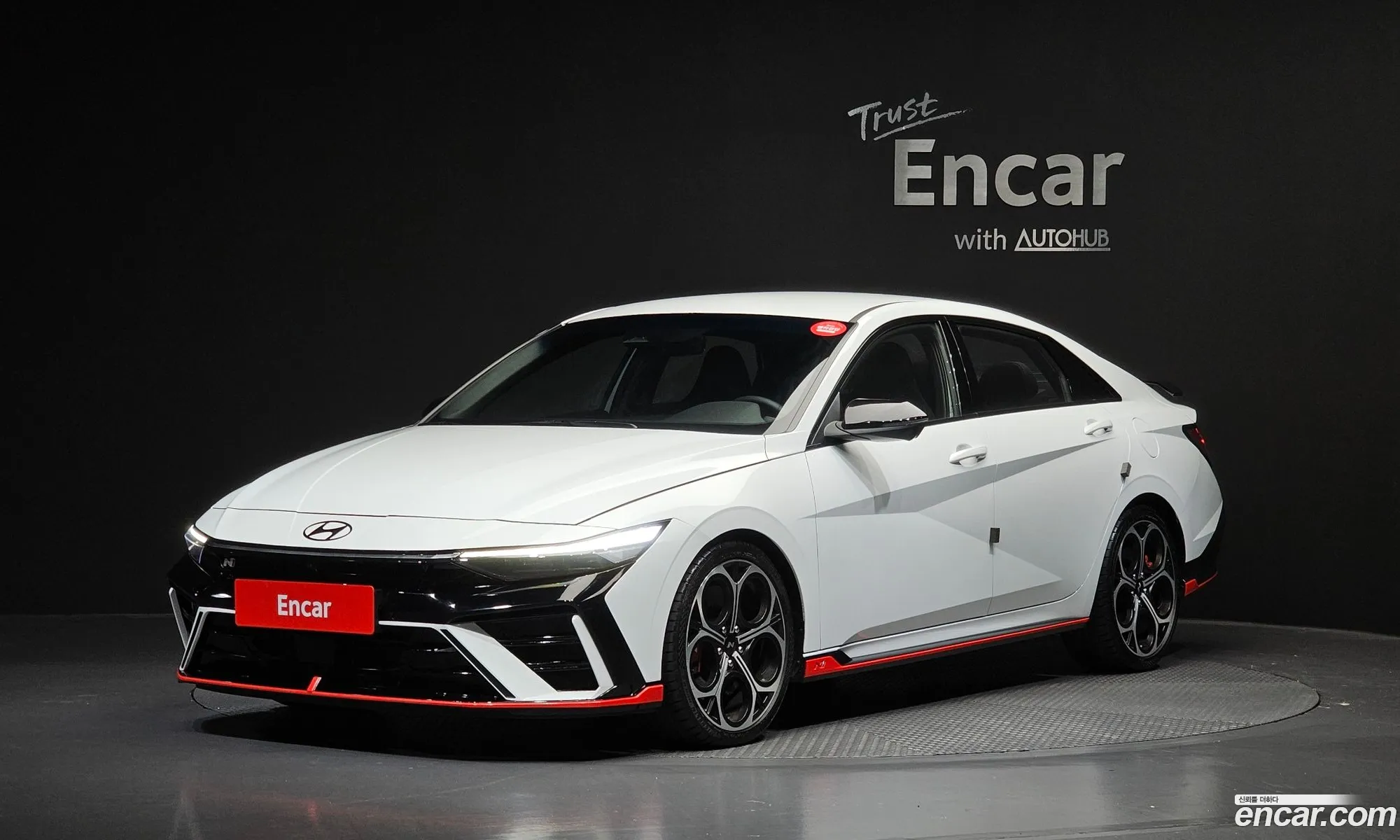 Hyundai Elantra 2025 — 19