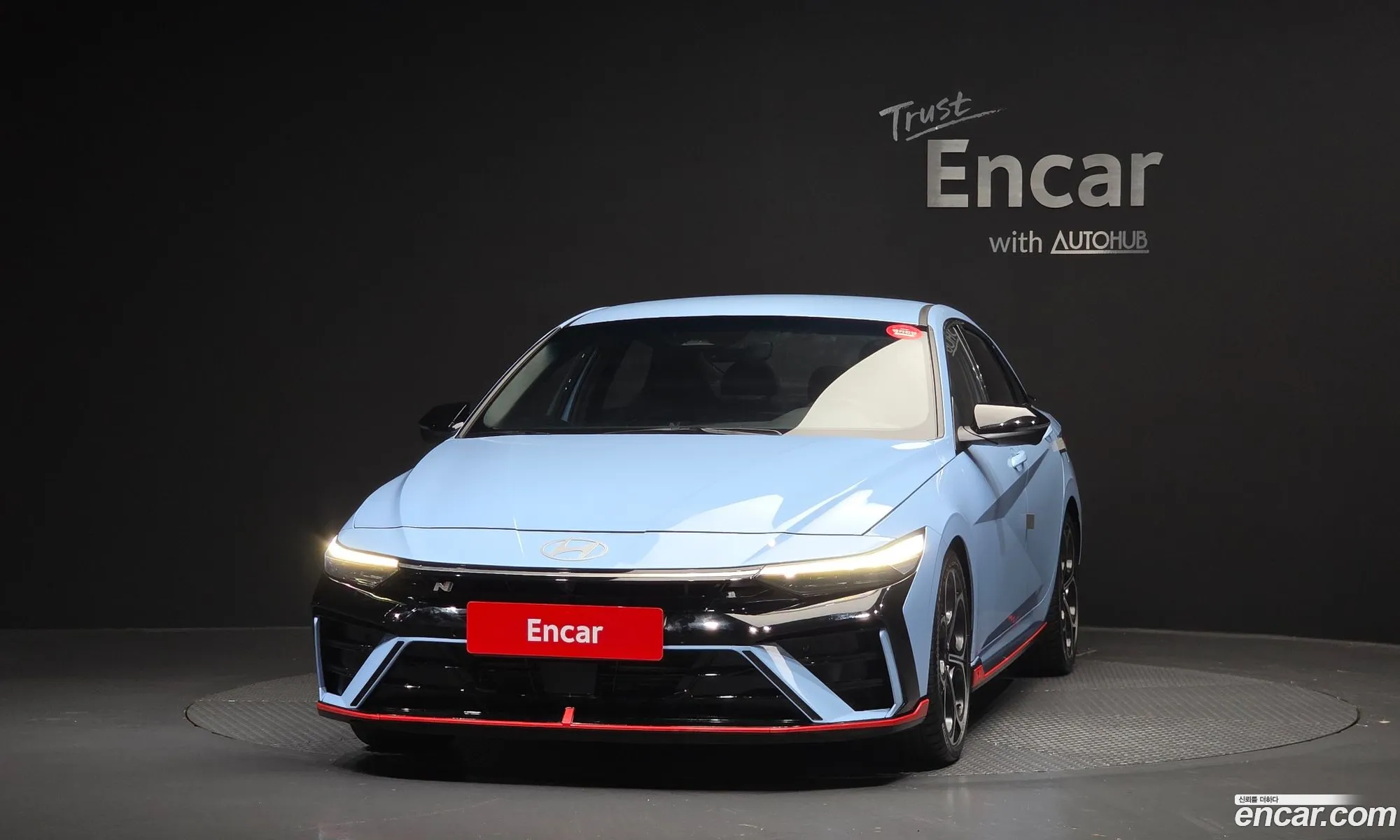 Hyundai Elantra 2025 — 2