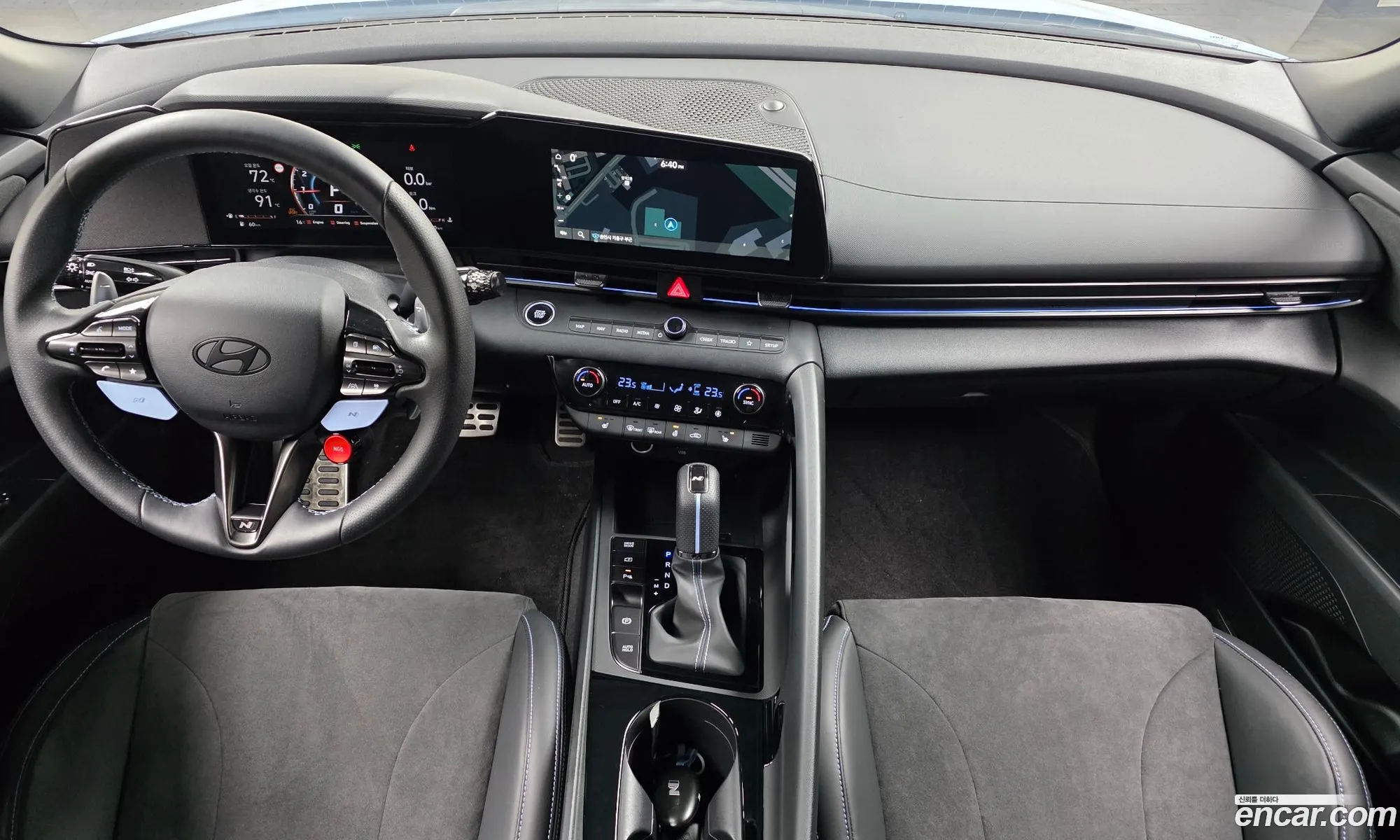 Hyundai Elantra 2025 — 11