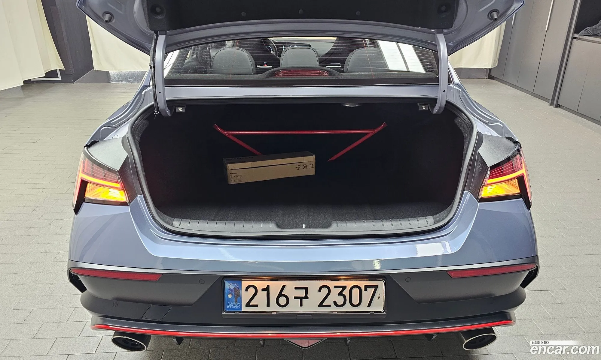Hyundai Elantra 2025 — 7