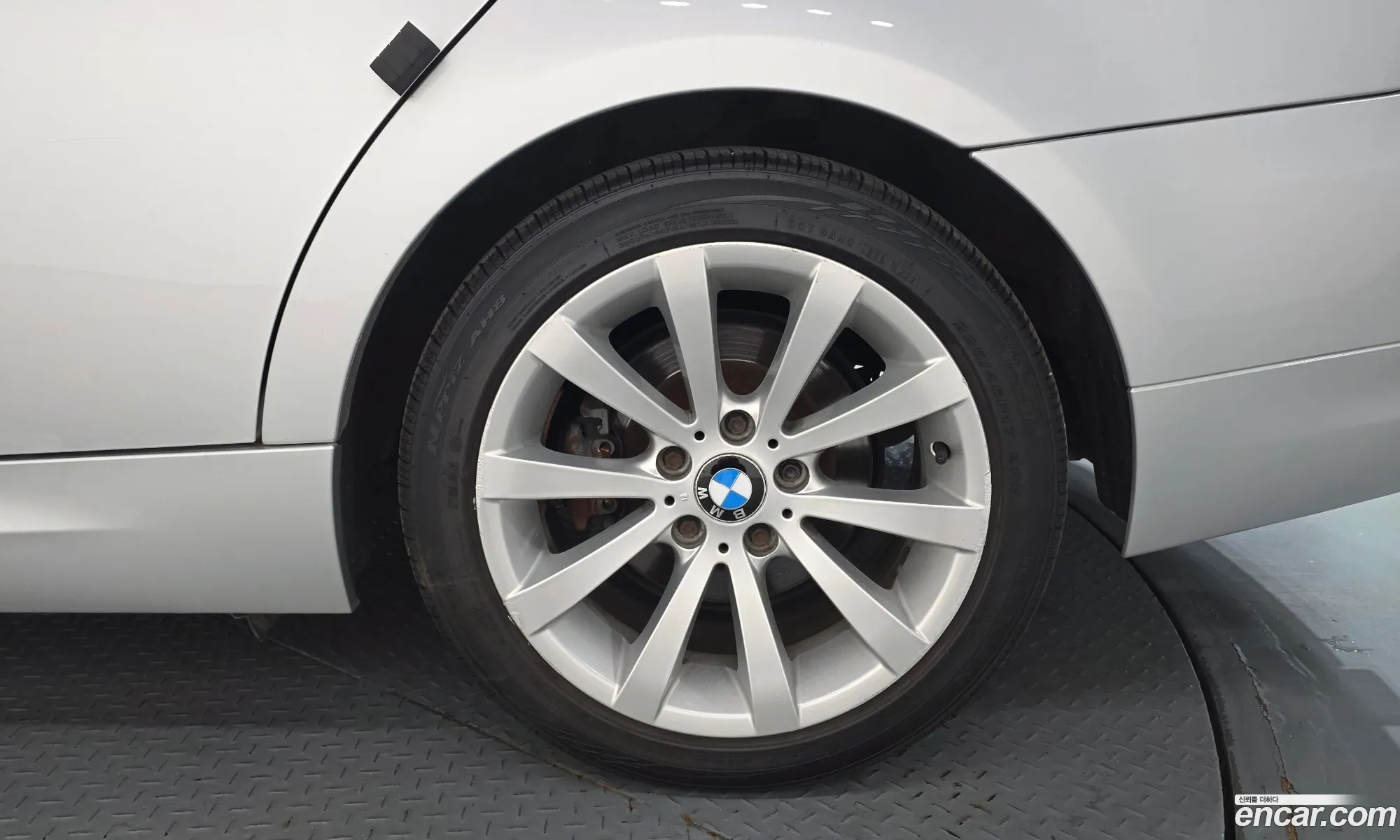 BMW 3 Series 2011 WBAPG5501BNM89768 — 6