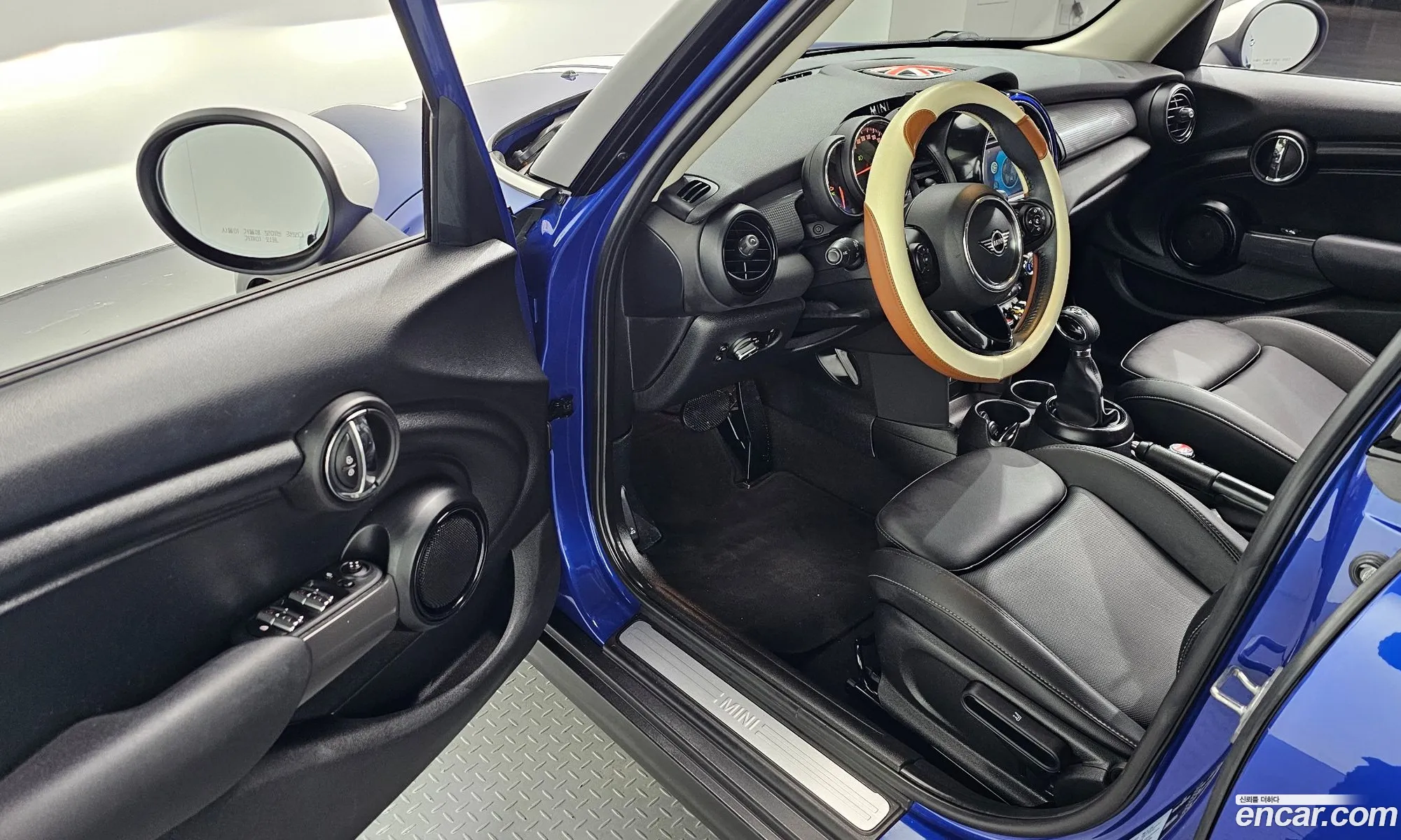 Mini Cooper 2019 WMWXU1107K2H35086 — 8