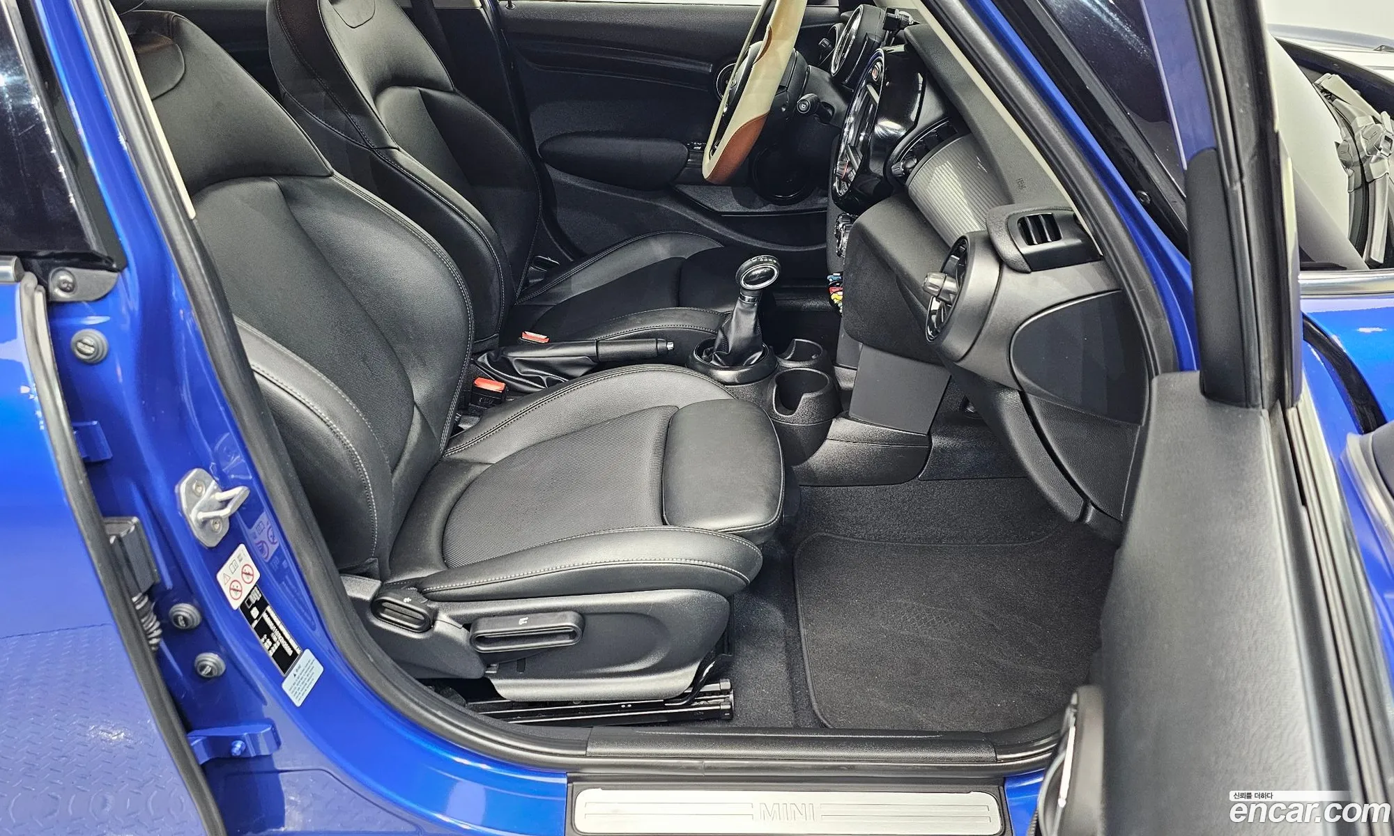 Mini Cooper 2019 WMWXU1107K2H35086 — 5