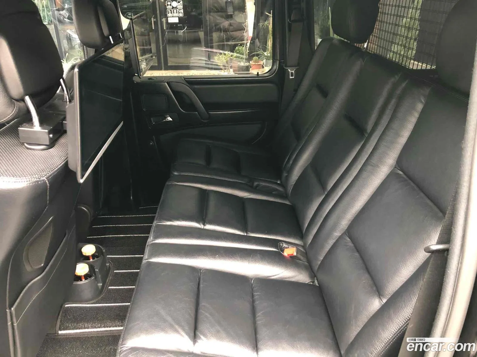 Mercedes-Benz G-Class W463 2012 — 18