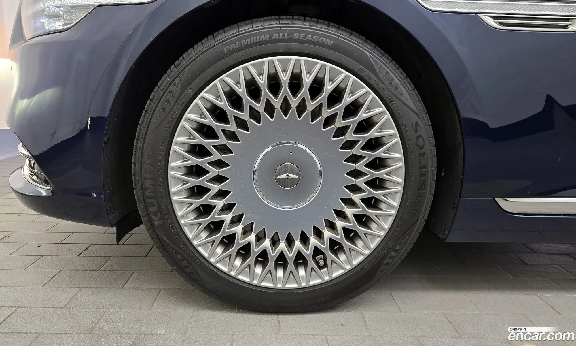 Genesis G90 2020 — 11