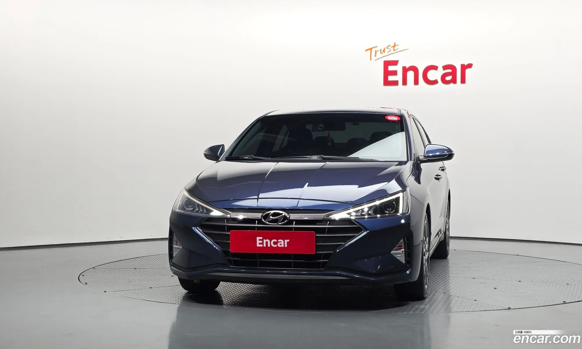 Hyundai Elantra AD 2018 — 9