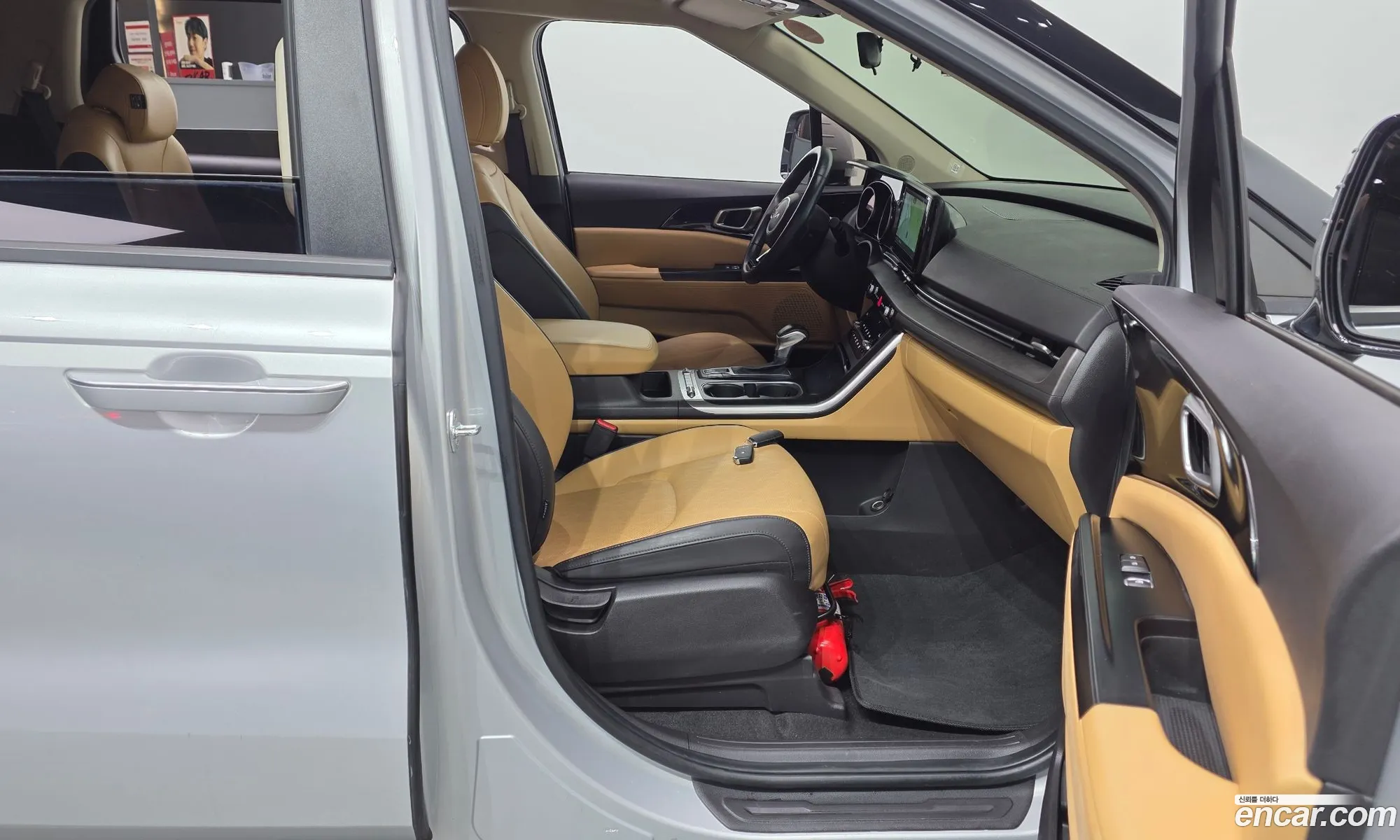 Kia Carnival 2022 — 10