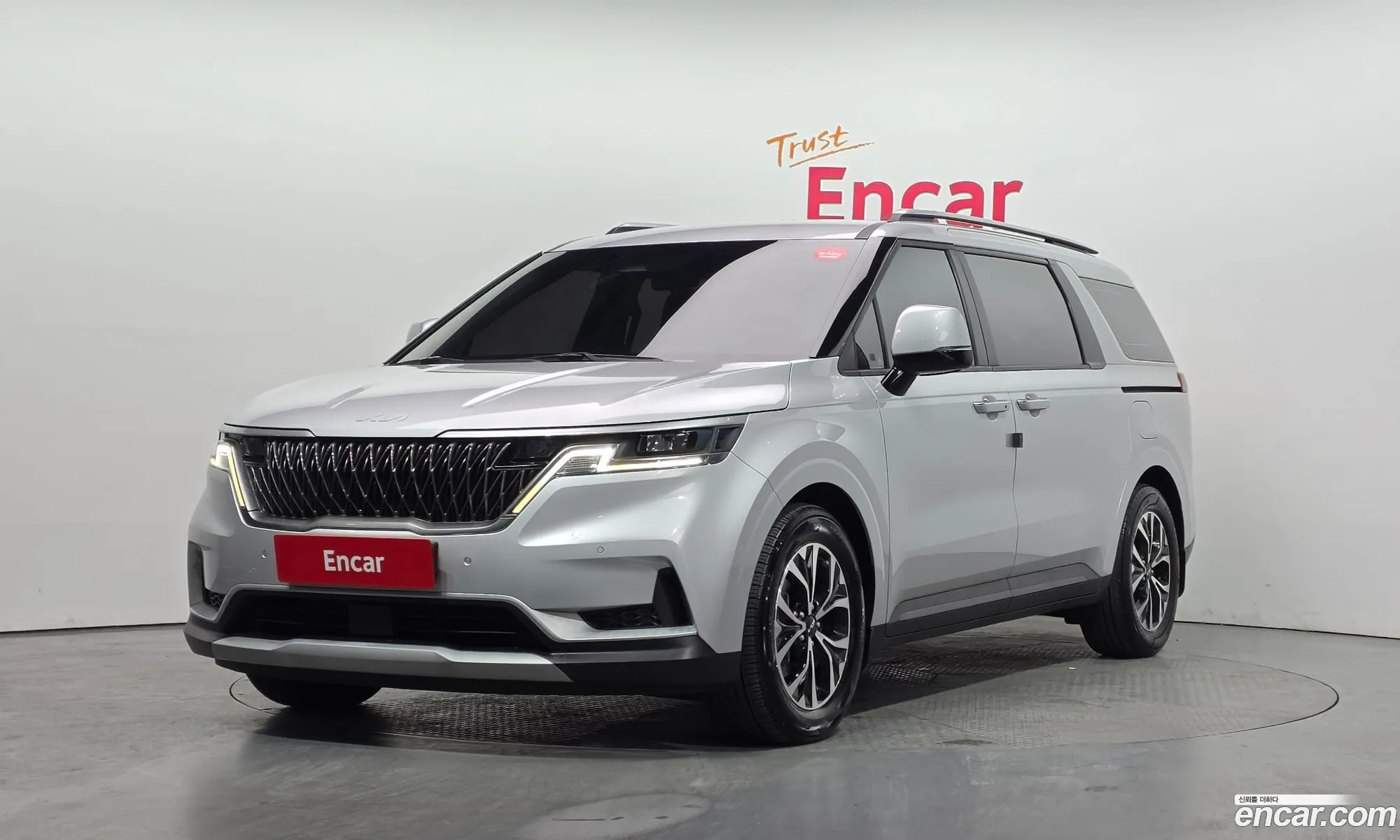 Kia Carnival 2022 — 19